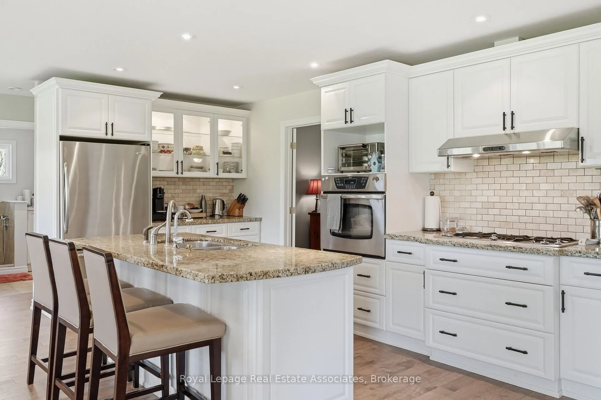 Photo 15 of 12136 6 Line, Halton Hills, Limehouse — HOMEH