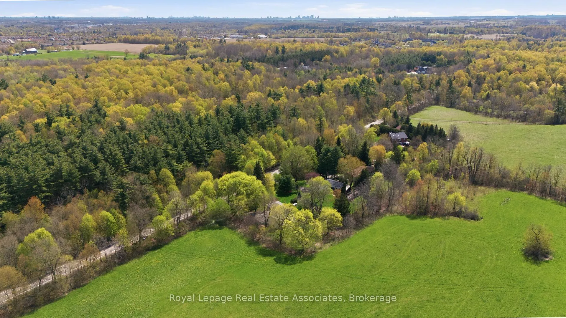 Photo 48 of 12136 6 Line, Halton Hills, Limehouse — HOMEH