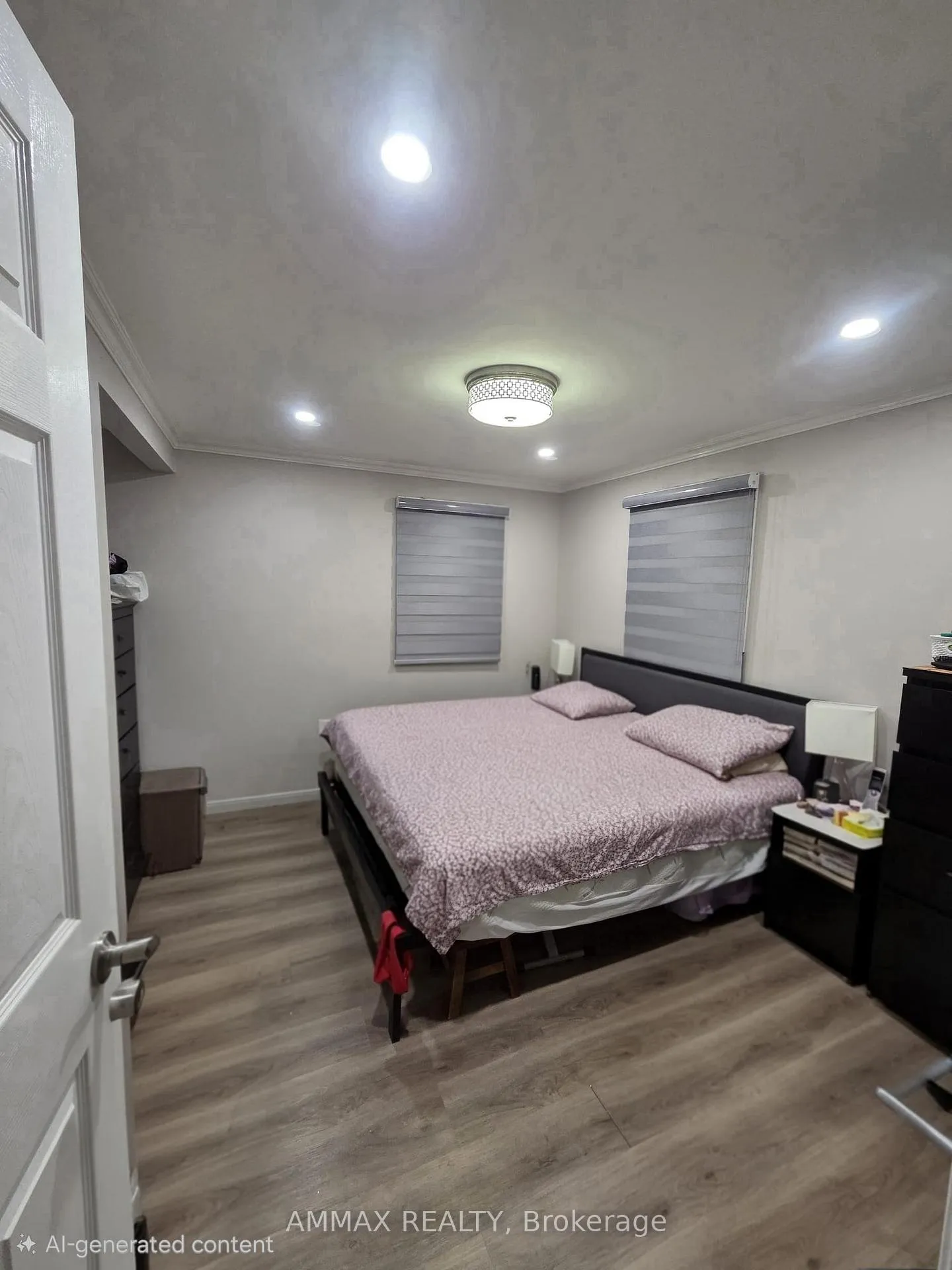 Photo 10 of 552 Steeple Hill, Pickering, Woodlands — HOMEH