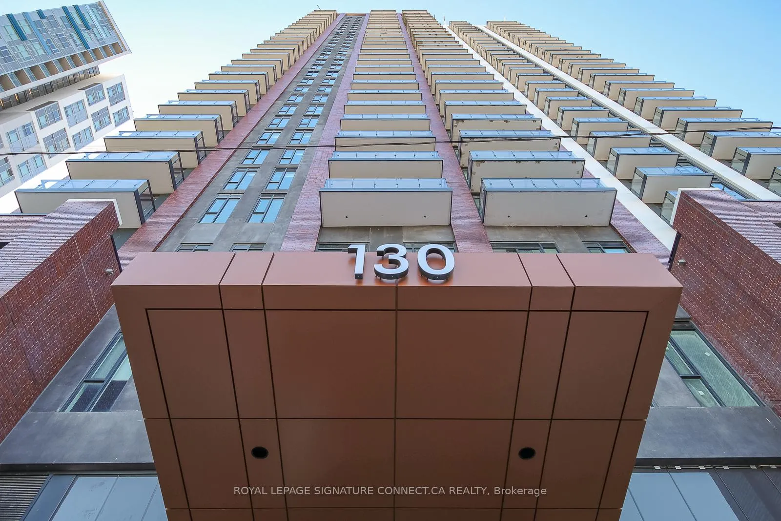 Front of Unit 909, 130 River Street