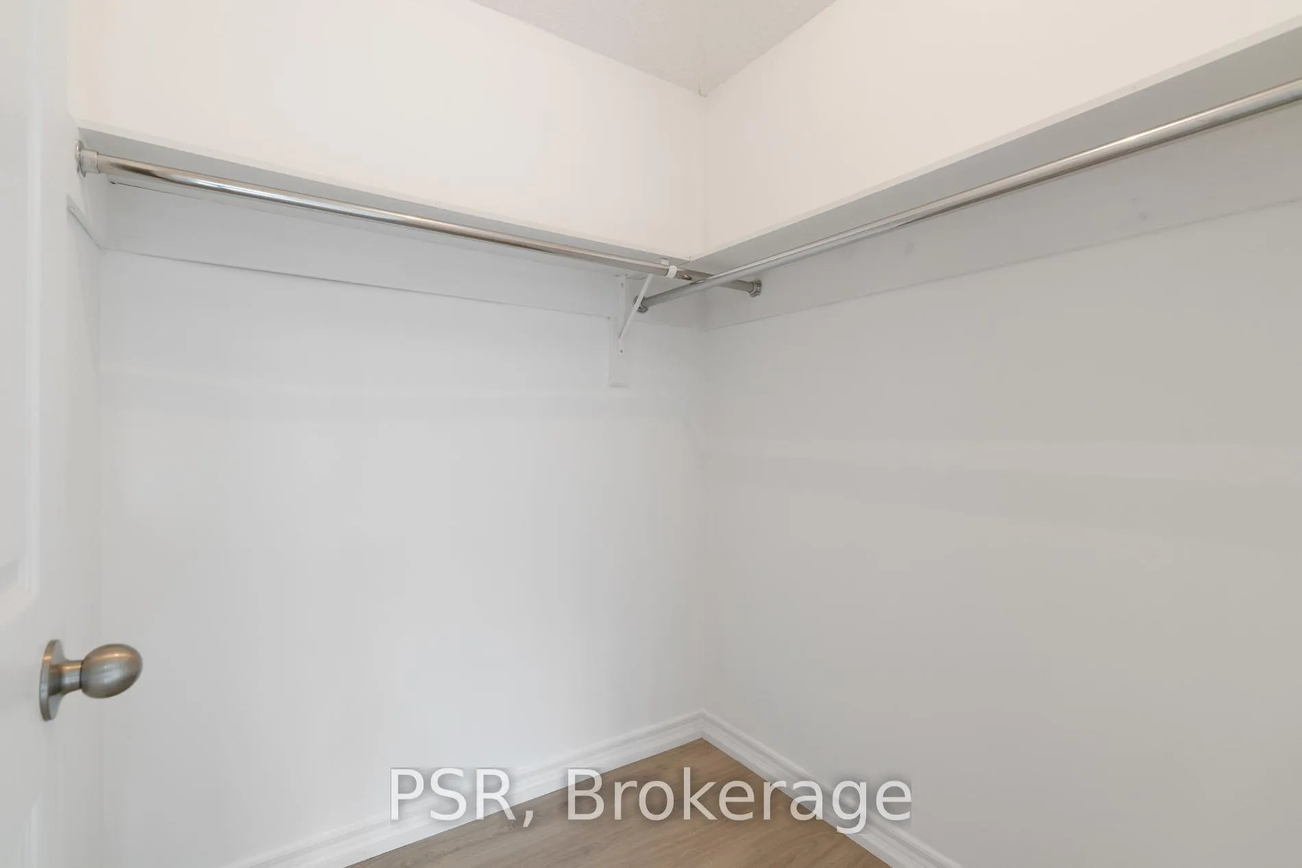 Photo 17 of Unit CH3, 1355 Bayview Avenue, Toronto, Leaside — HOMEH
