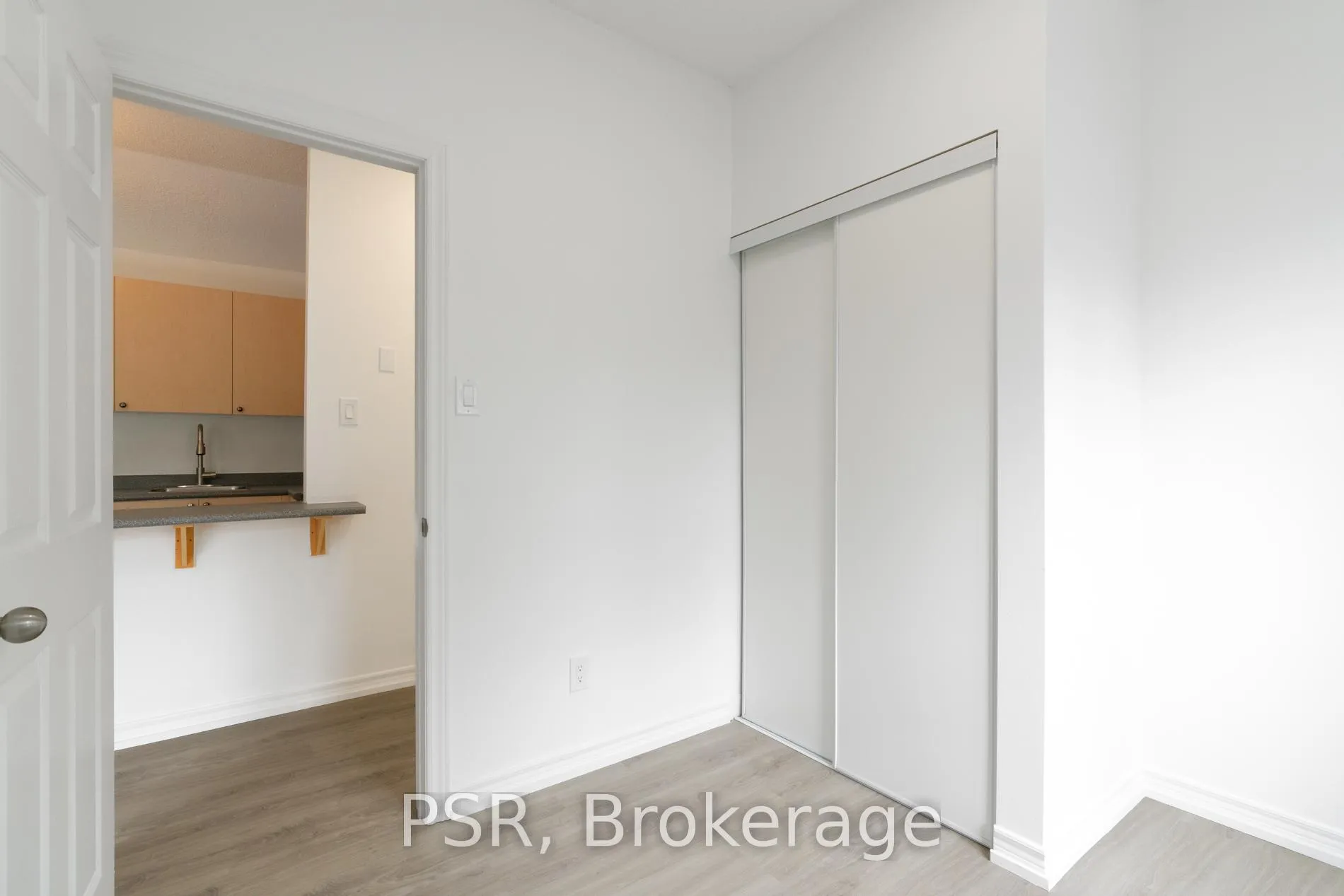 Photo 20 of Unit CH3, 1355 Bayview Avenue, Toronto, Leaside — HOMEH