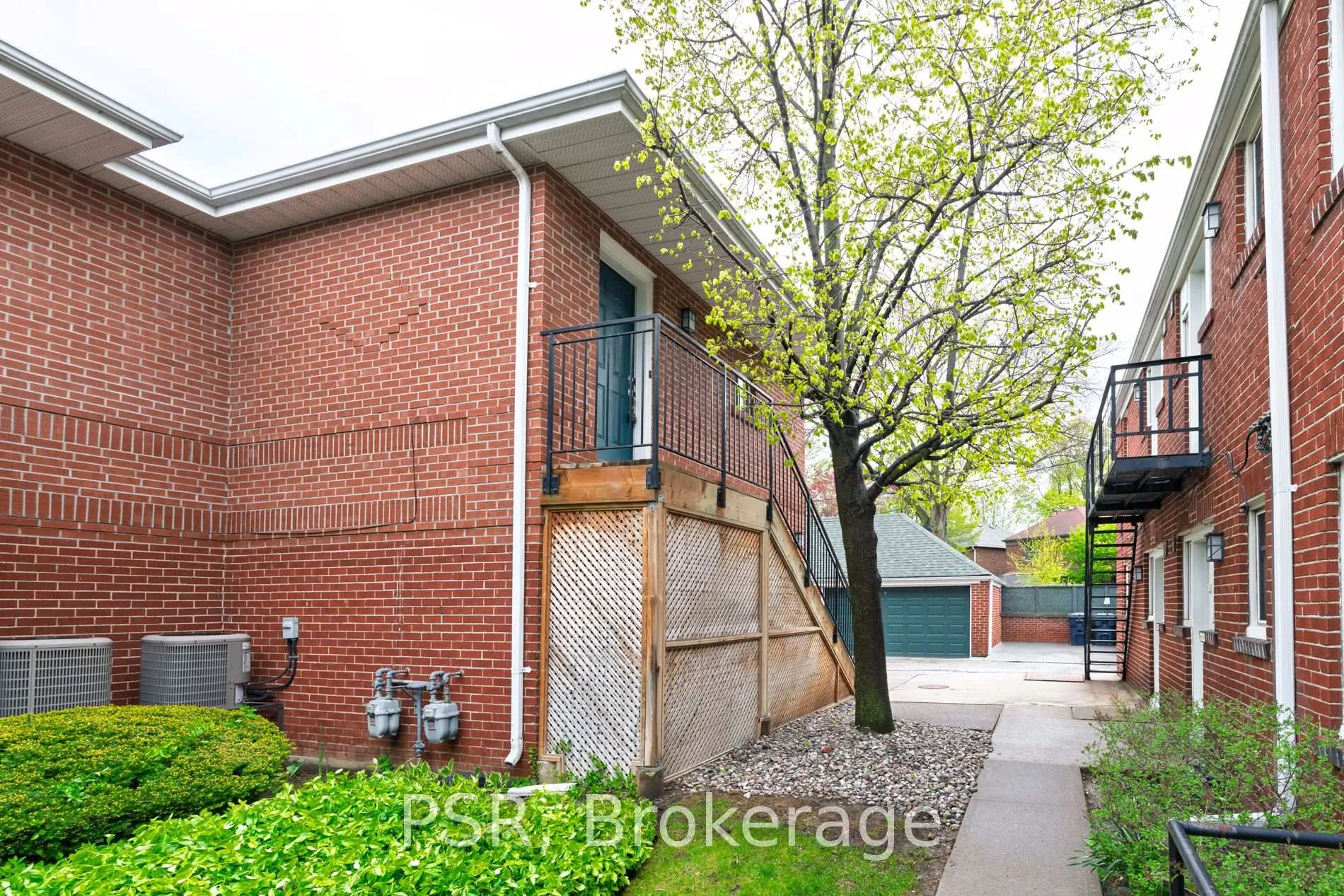 Photo 22 of Unit CH3, 1355 Bayview Avenue, Toronto, Leaside — HOMEH