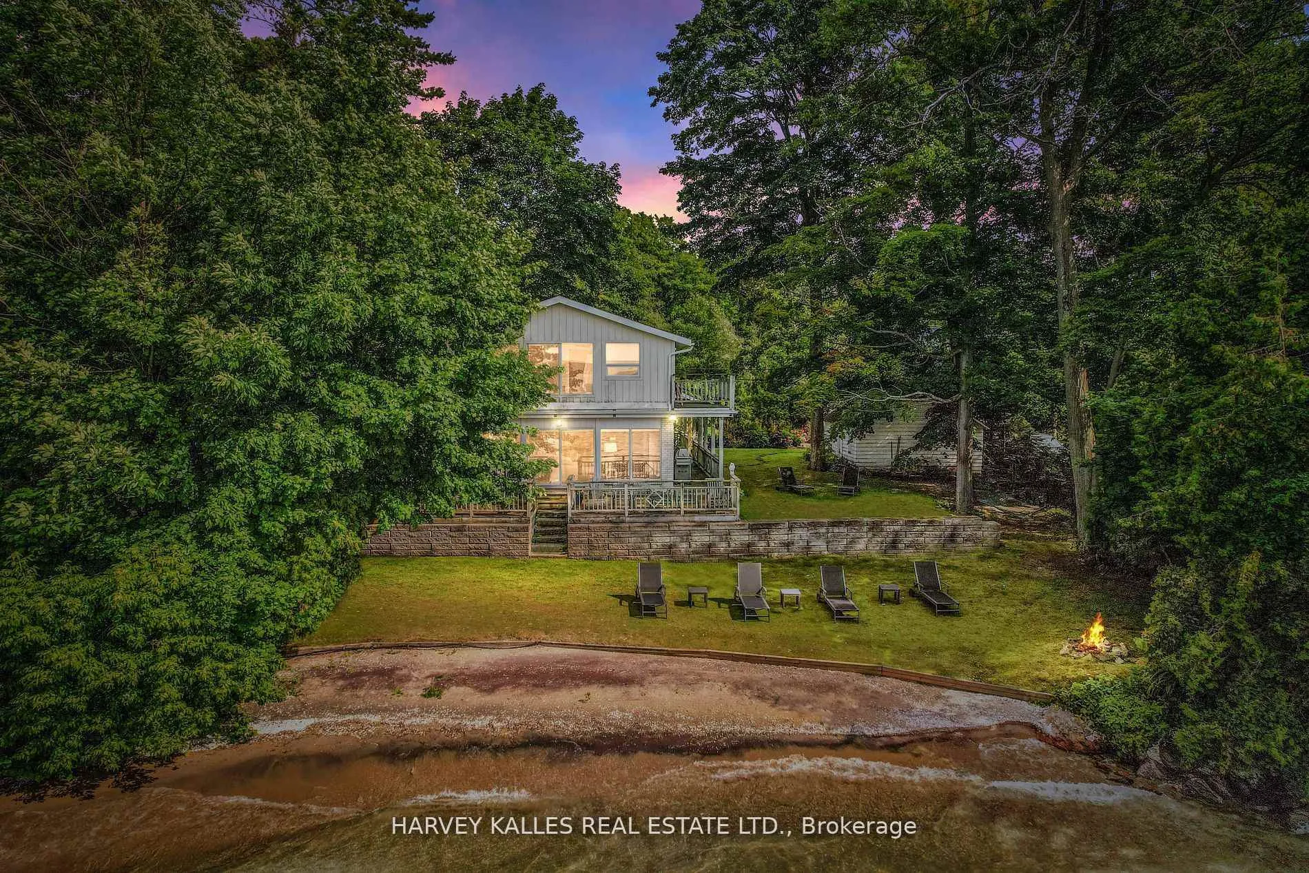 Photo 1 of 22 Gooch Park Drive, Innisfil, Rural Innisfil — HOMEH