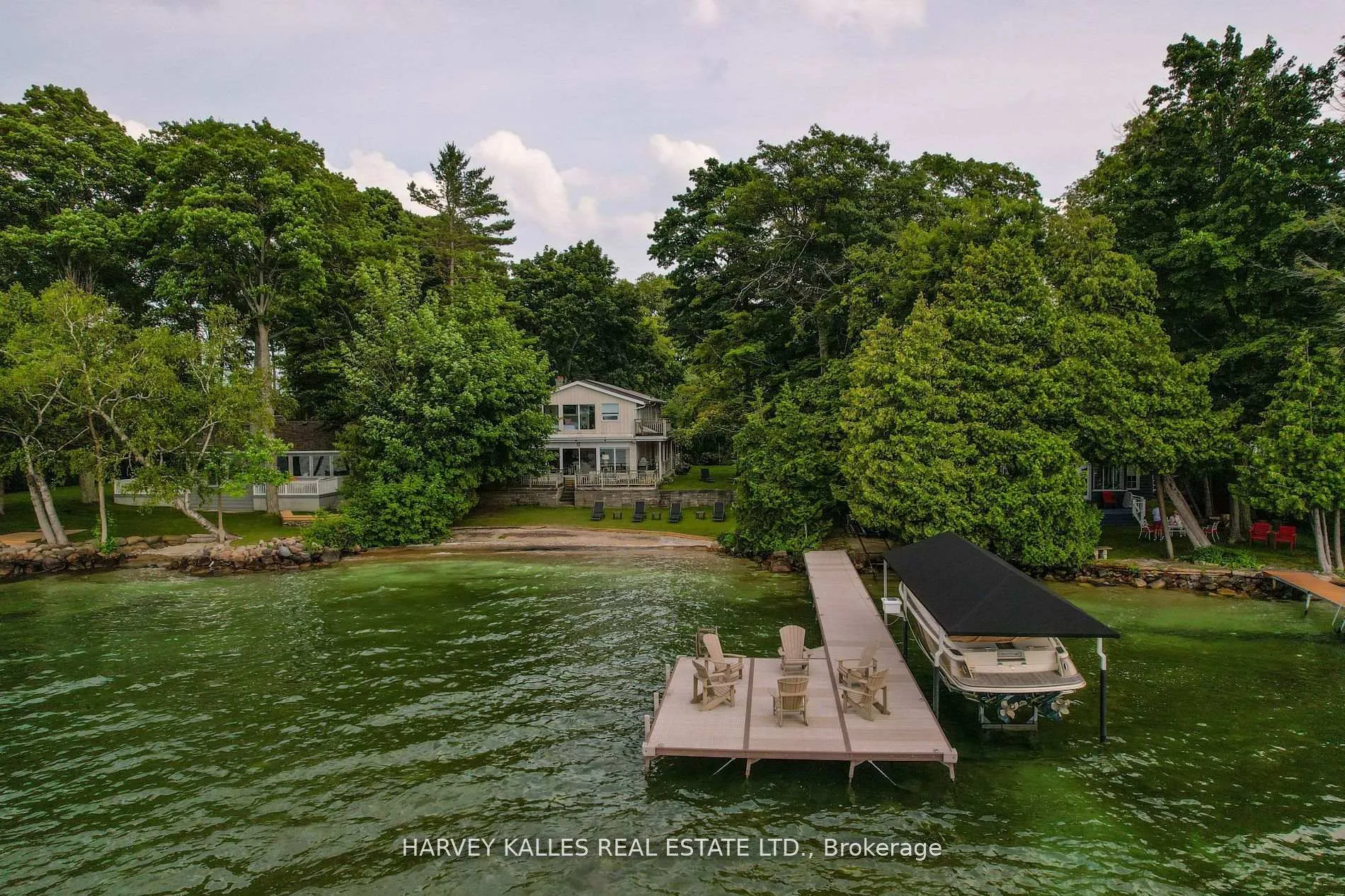 Photo 5 of 22 Gooch Park Drive, Innisfil, Rural Innisfil — HOMEH