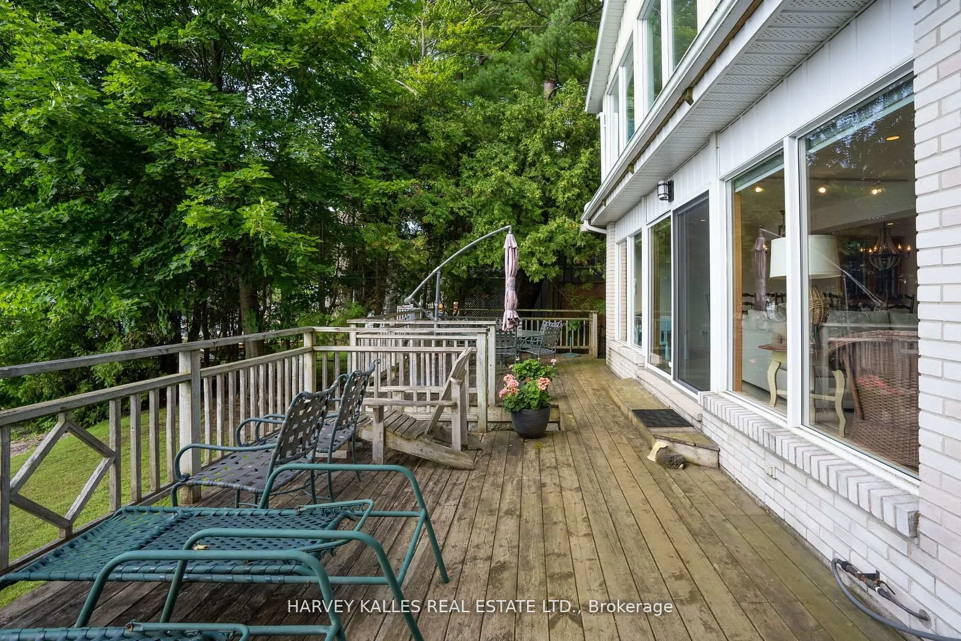Photo 11 of 22 Gooch Park Drive, Innisfil, Rural Innisfil — HOMEH