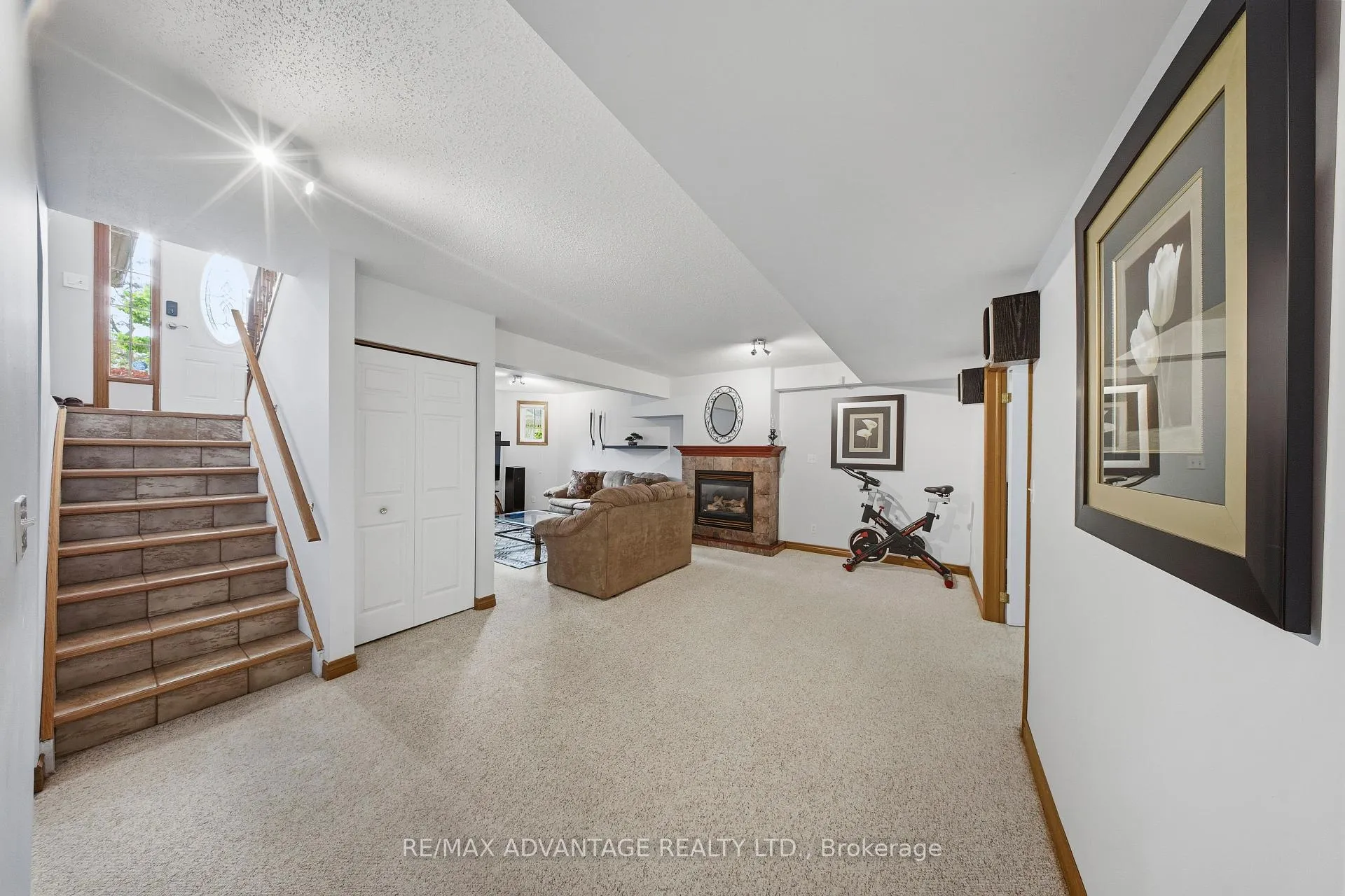 Photo 27 of 1978 Fuller Crescent, Windsor — HOMEH