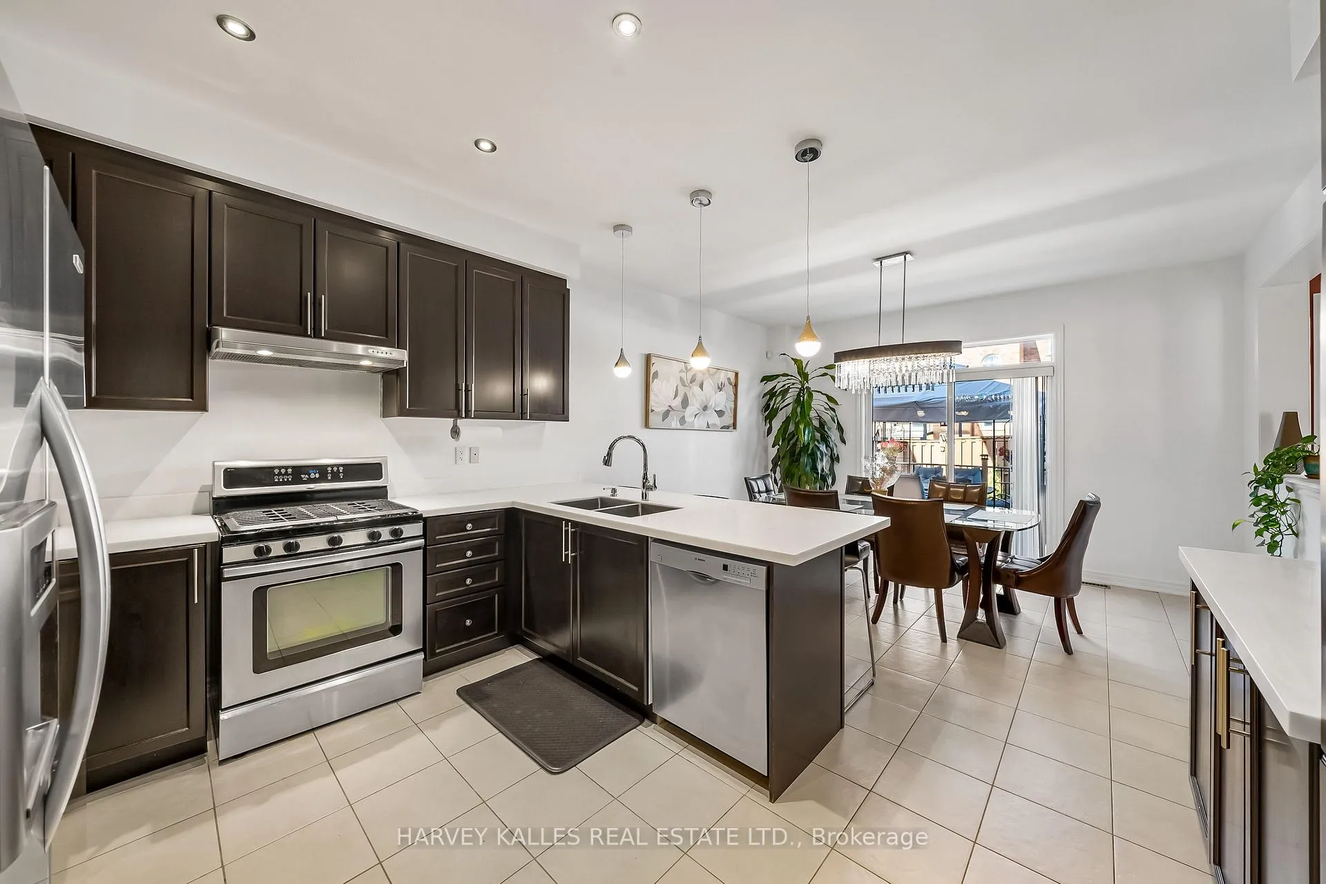 Photo 15 of 36 Boundbrook Drive, Brampton, Northwest Sandalwood Parkway — HOMEH