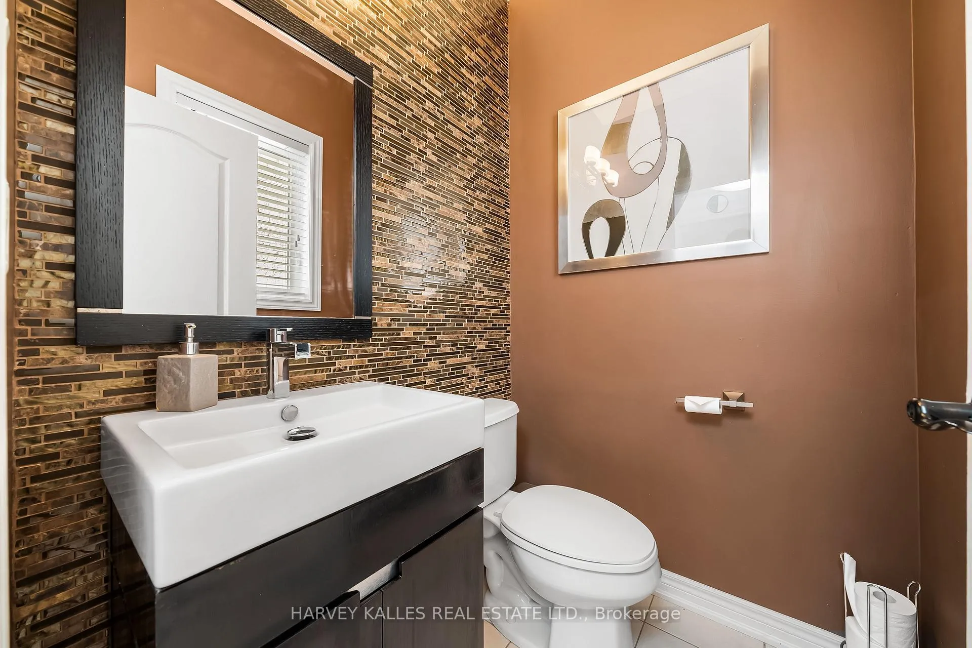 Photo 19 of 36 Boundbrook Drive, Brampton, Northwest Sandalwood Parkway — HOMEH
