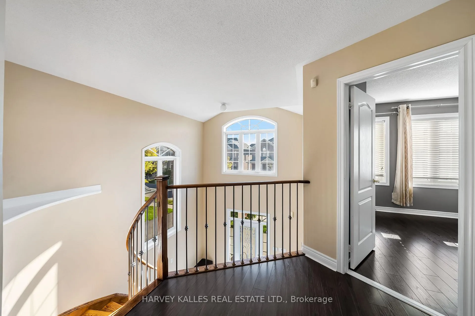Photo 20 of 36 Boundbrook Drive, Brampton, Northwest Sandalwood Parkway — HOMEH