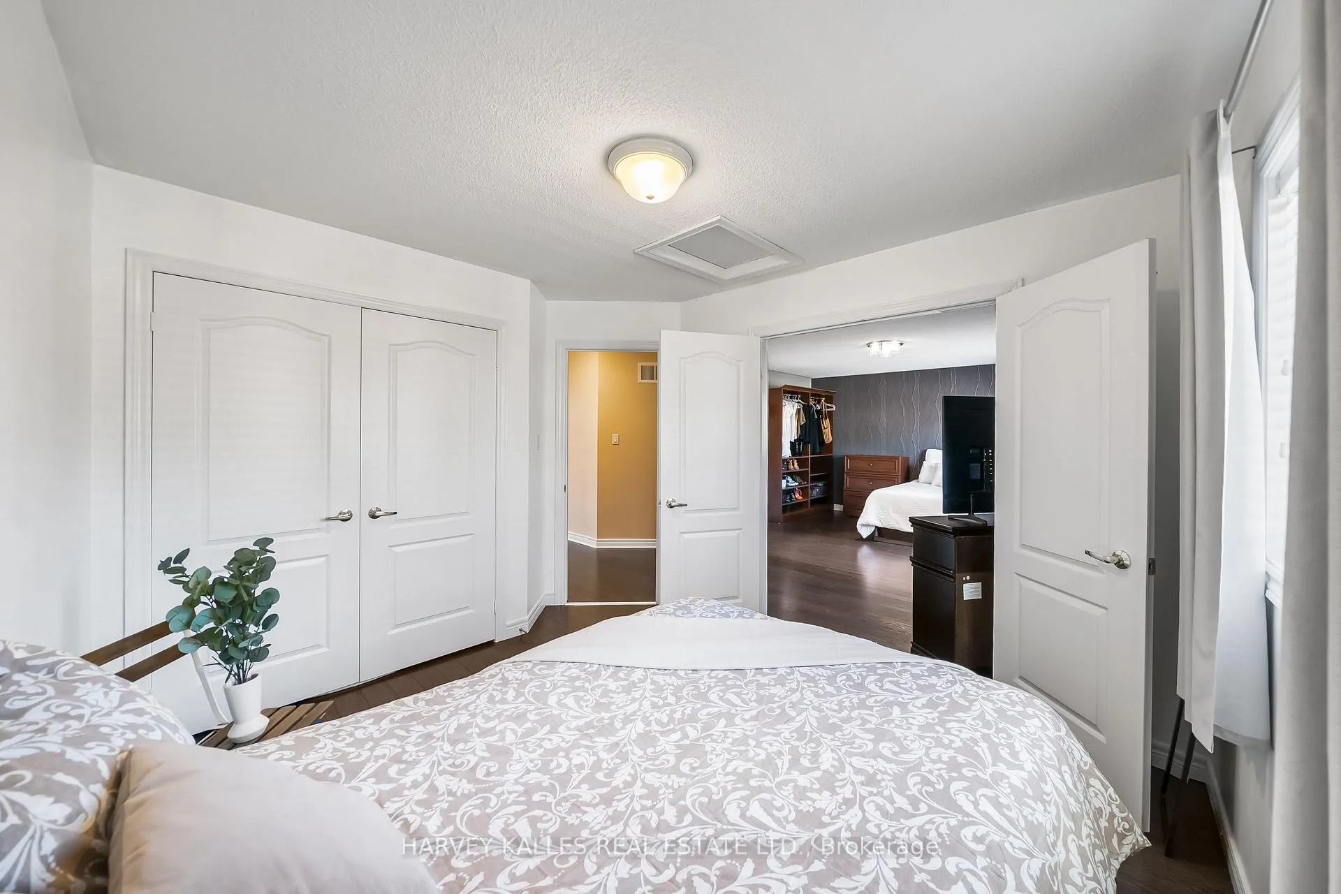 Photo 25 of 36 Boundbrook Drive, Brampton, Northwest Sandalwood Parkway — HOMEH