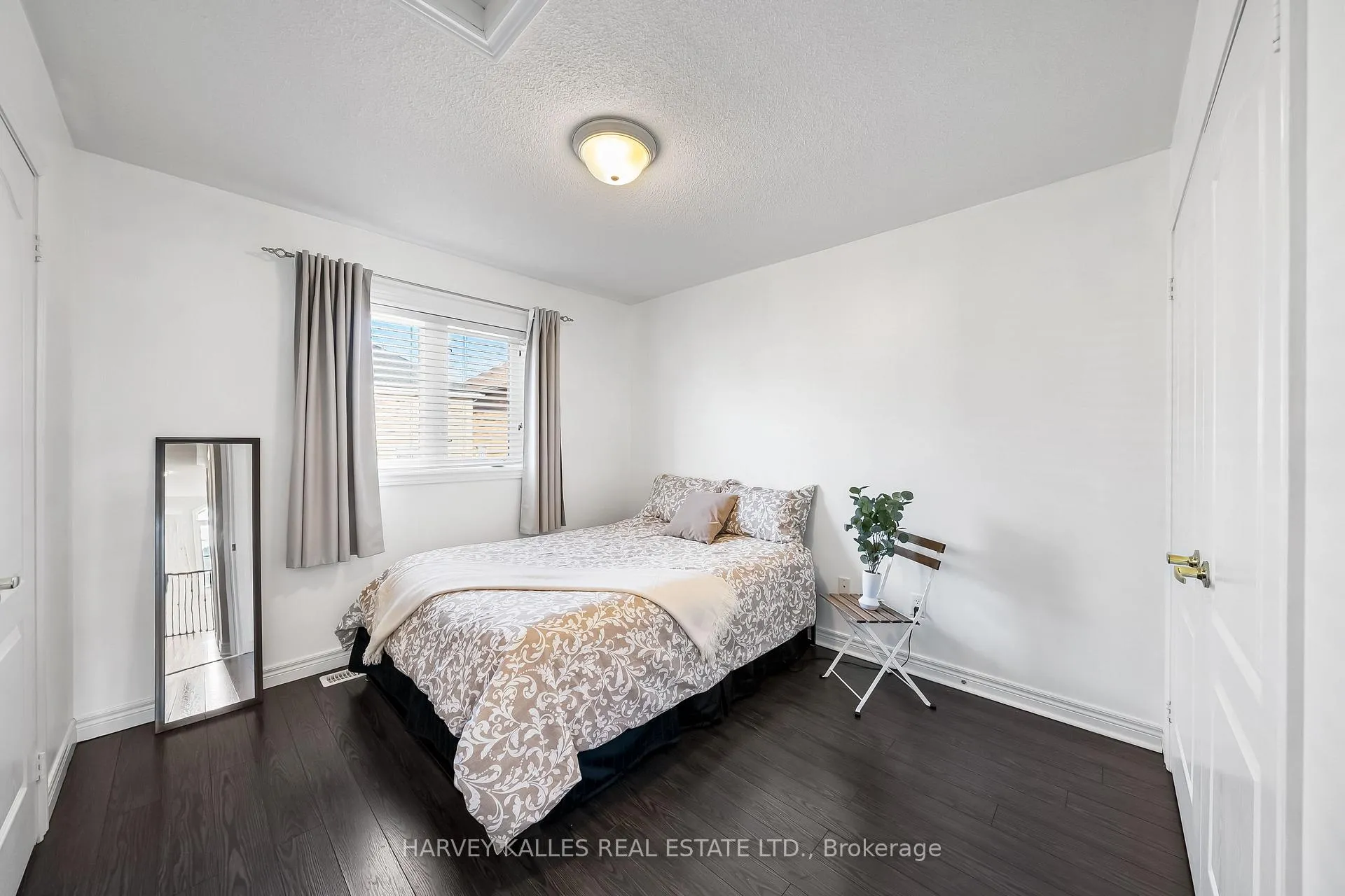 Photo 26 of 36 Boundbrook Drive, Brampton, Northwest Sandalwood Parkway — HOMEH