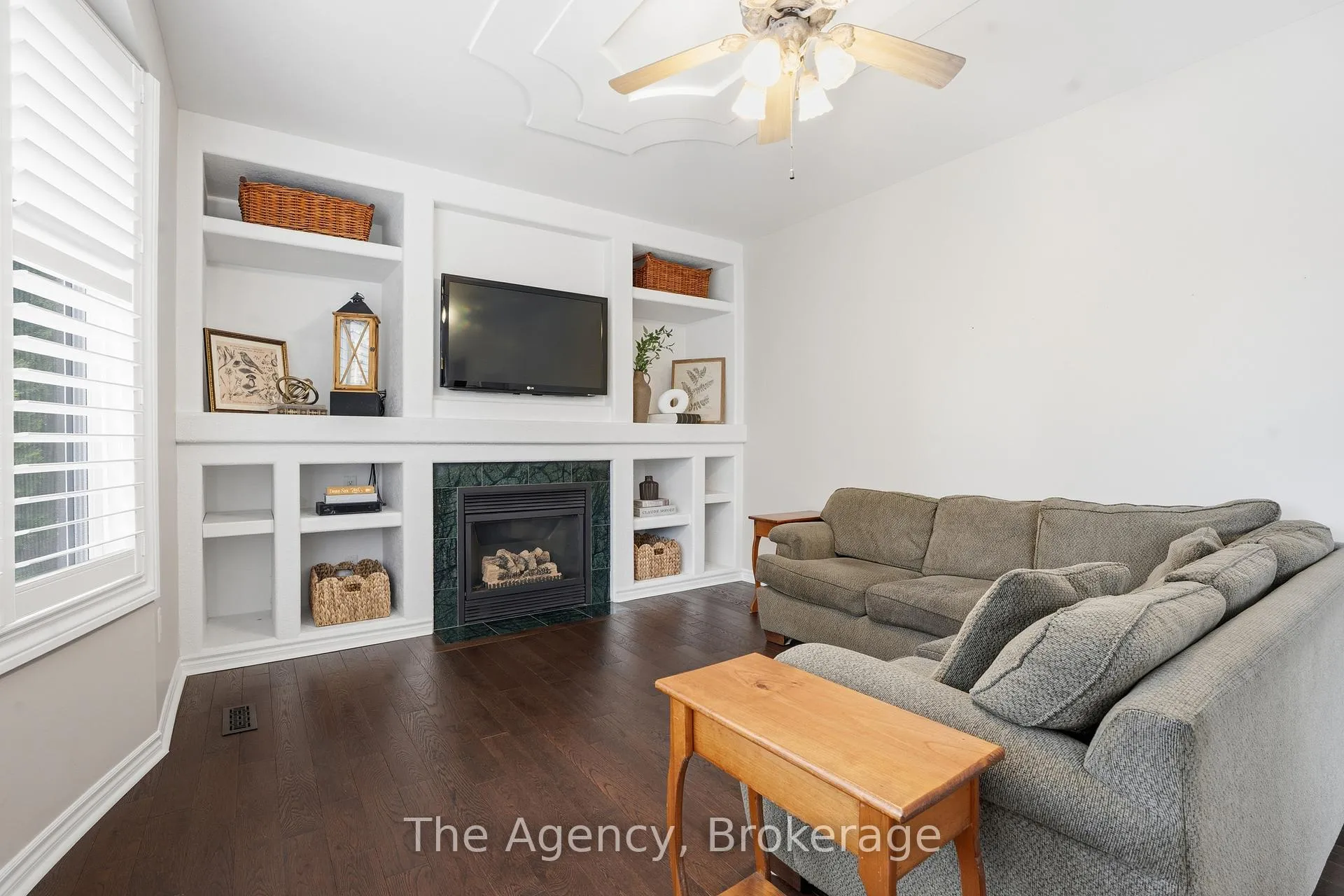 Photo 14 of 2112 Novis Way, Burlington, Orchard — HOMEH