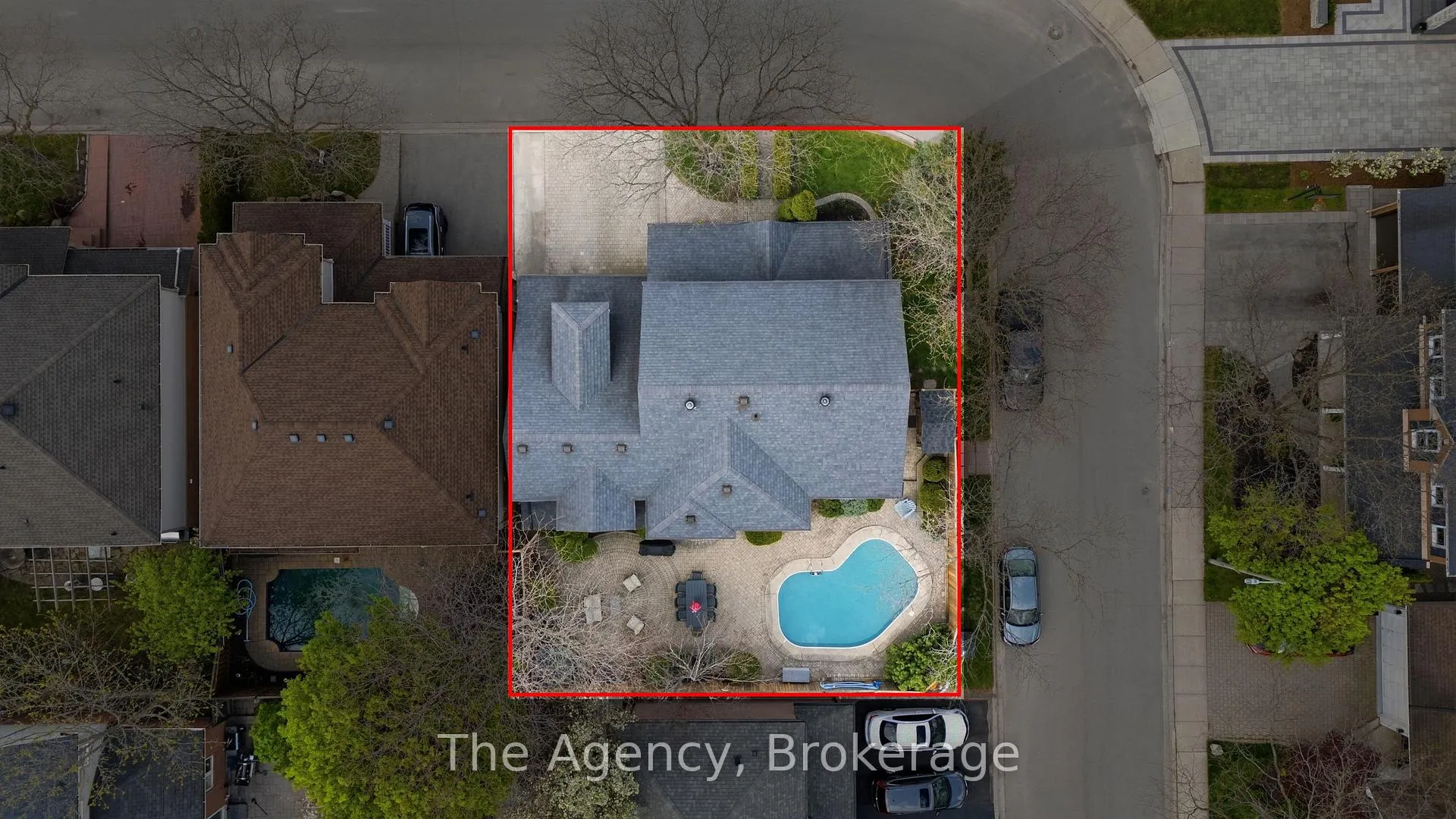 Photo 44 of 2112 Novis Way, Burlington, Orchard — HOMEH