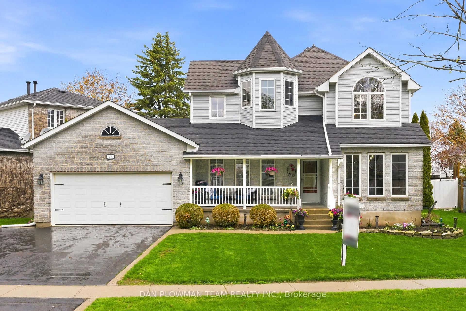 Front of 28 Bayshore Drive
