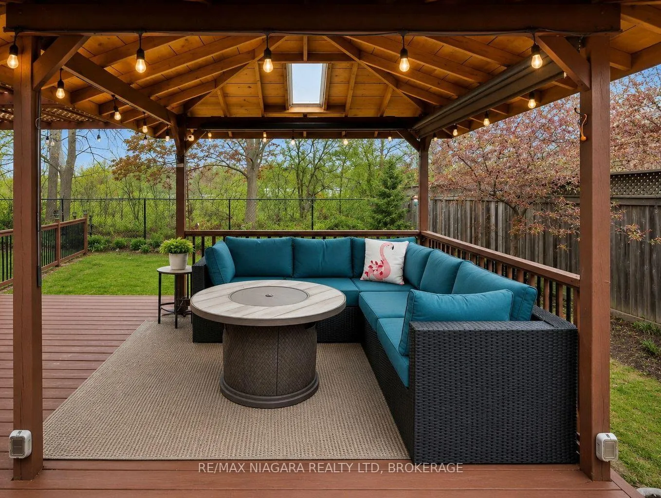 Photo 4 of 67 Dalewood Drive, Kitchener — HOMEH