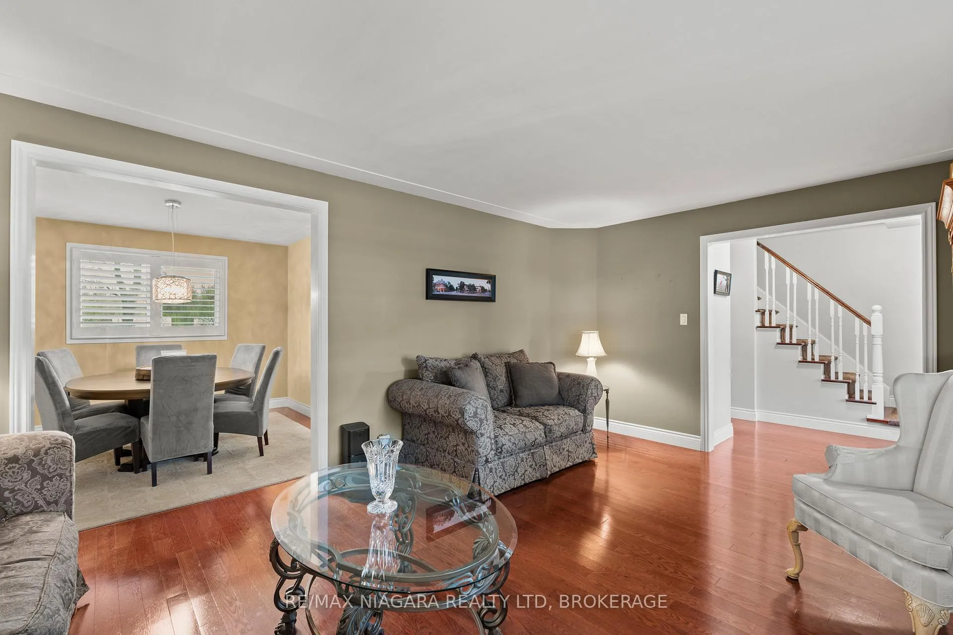 Photo 10 of 67 Dalewood Drive, Kitchener — HOMEH