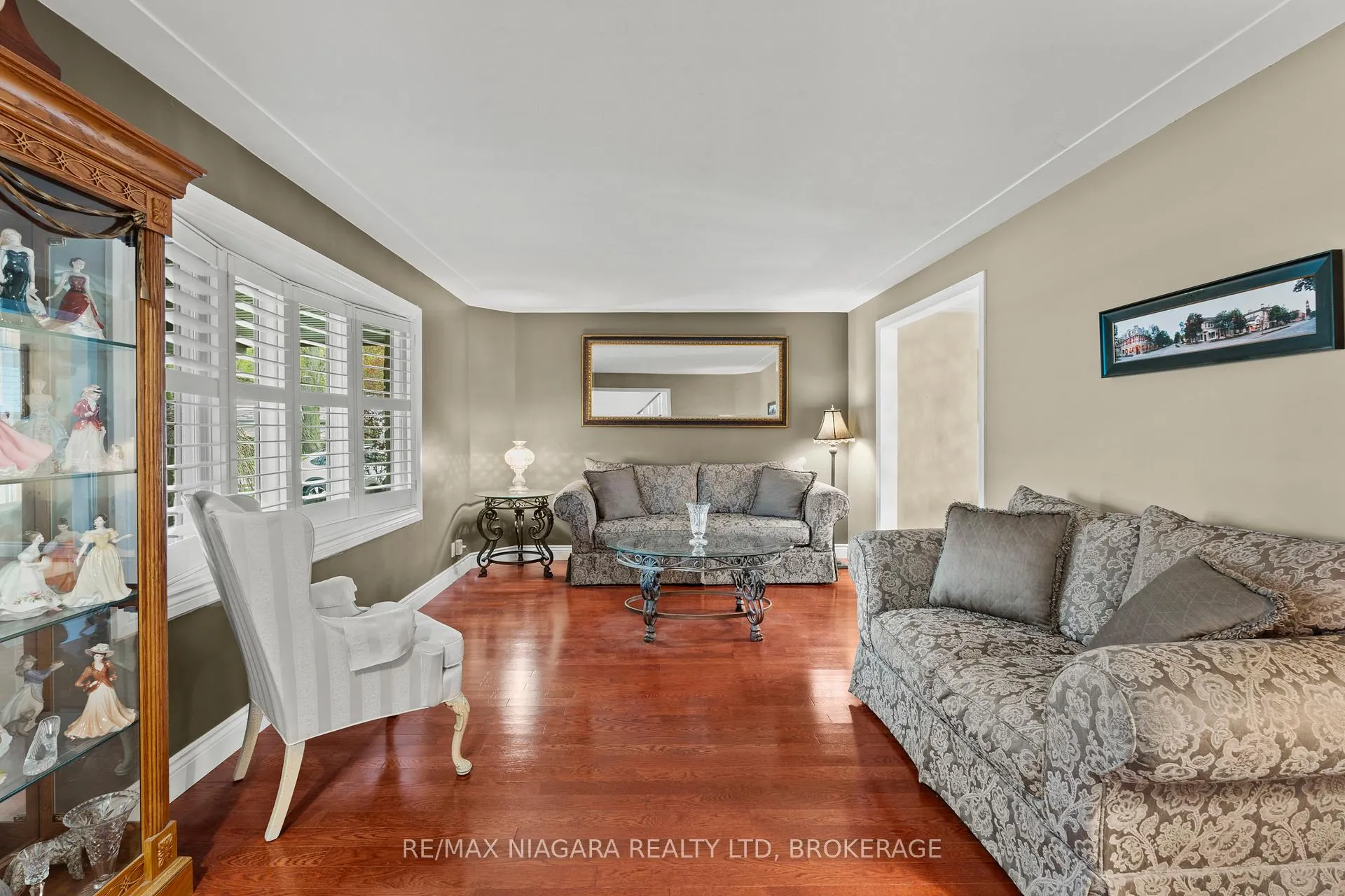 Photo 14 of 67 Dalewood Drive, Kitchener — HOMEH