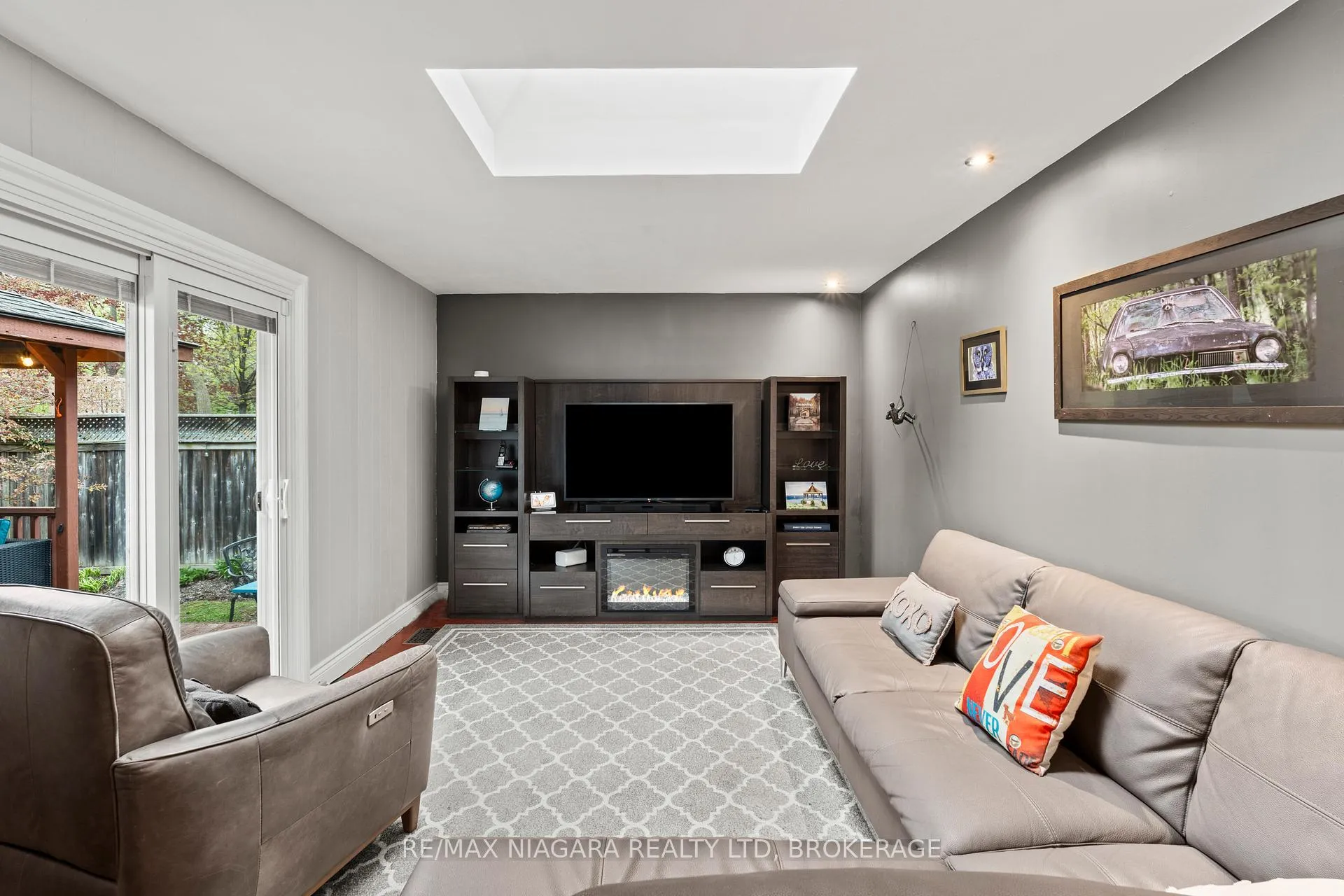 Photo 20 of 67 Dalewood Drive, Kitchener — HOMEH