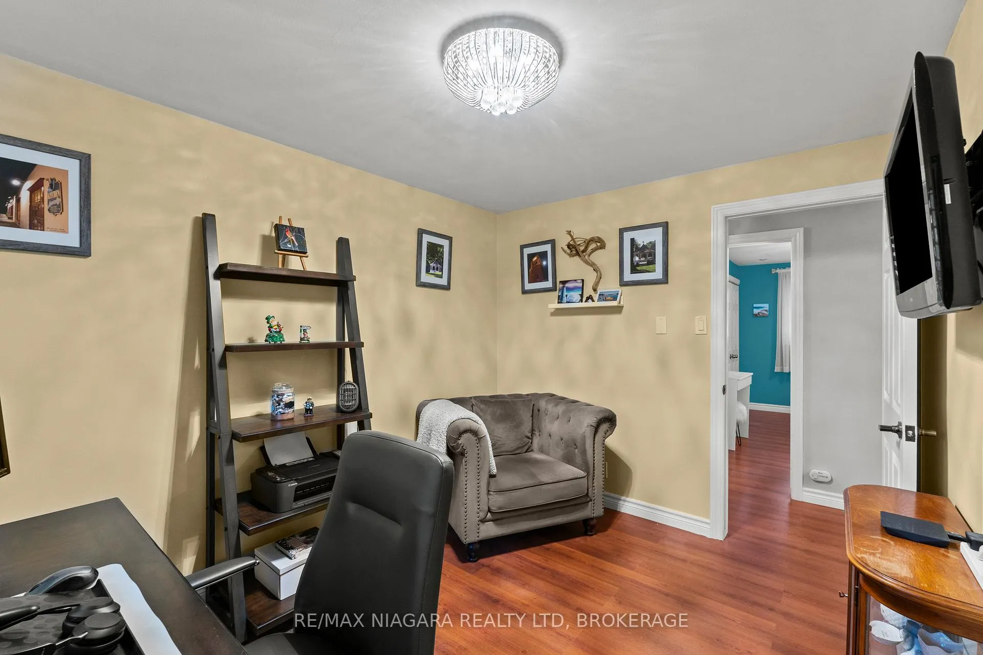 Photo 33 of 67 Dalewood Drive, Kitchener — HOMEH