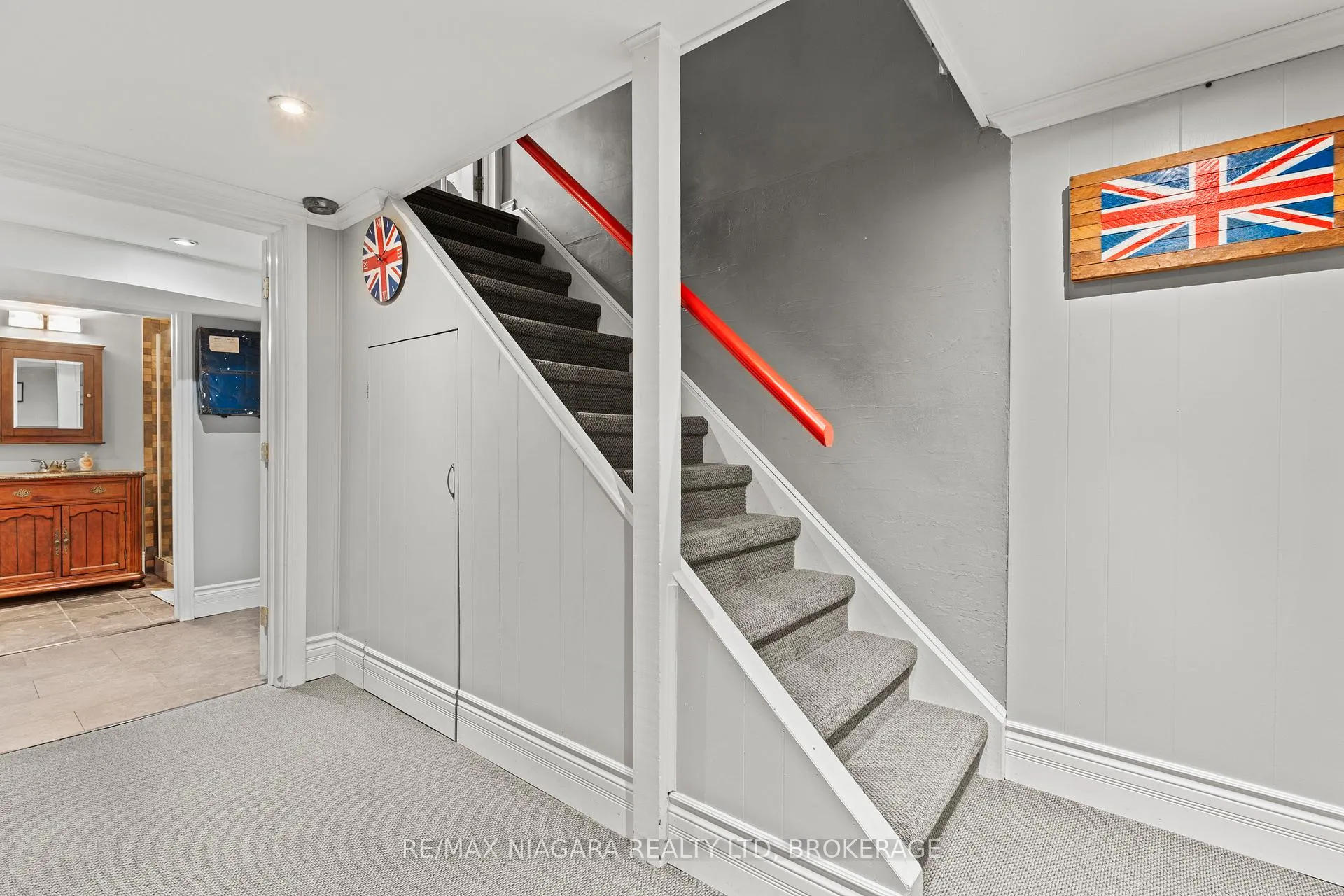 Photo 34 of 67 Dalewood Drive, Kitchener — HOMEH