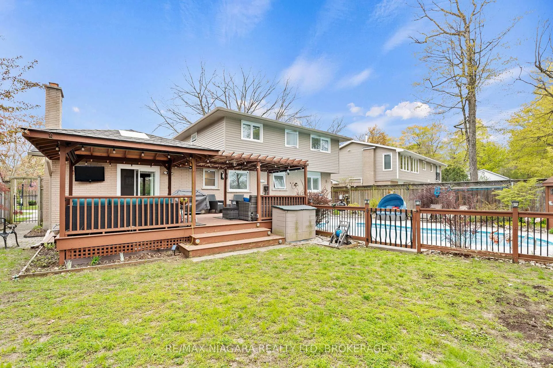 Photo 45 of 67 Dalewood Drive, Kitchener — HOMEH