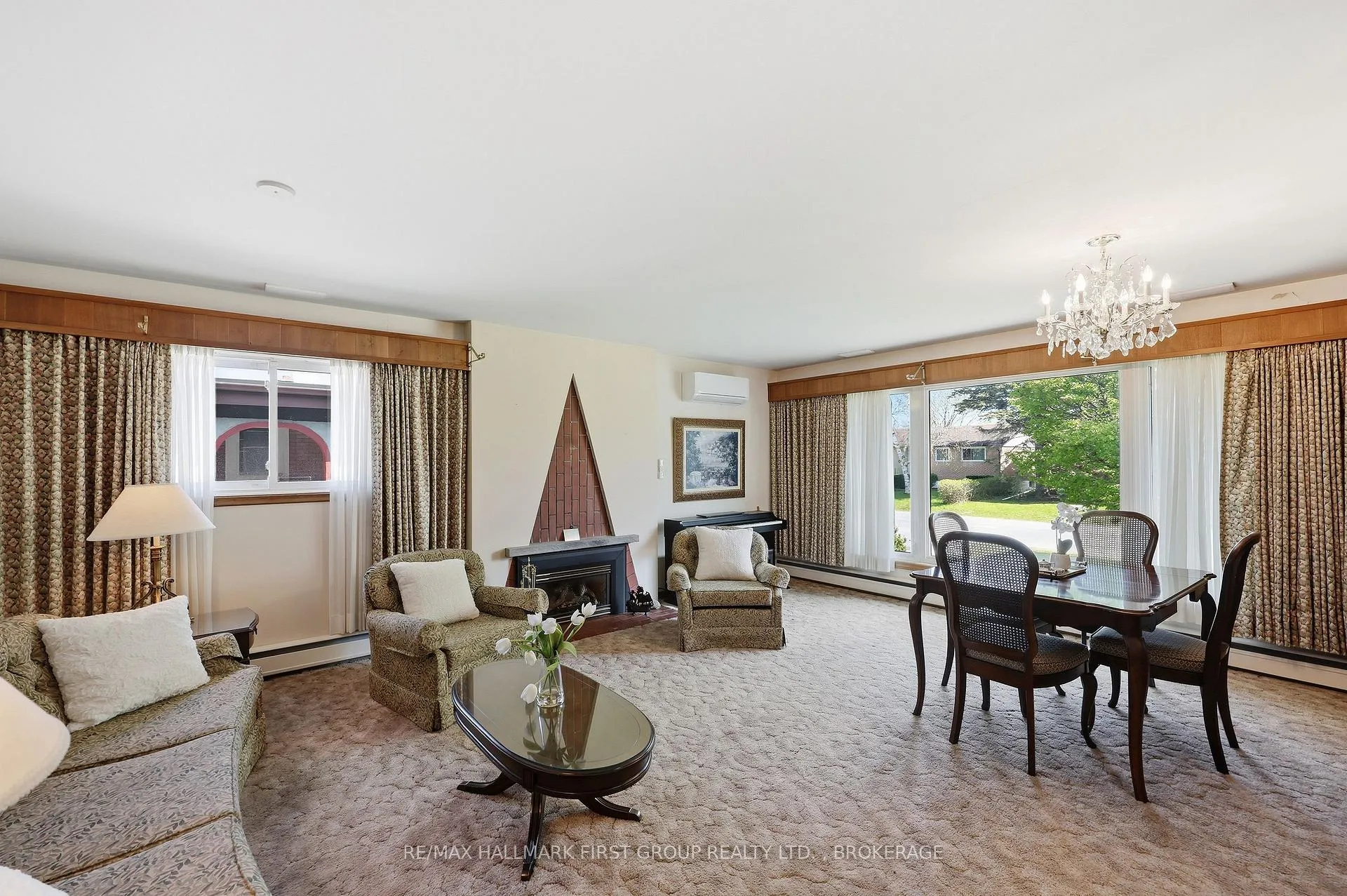 Photo 5 of 71 Morenz Crescent, Kingston, Rideau — HOMEH