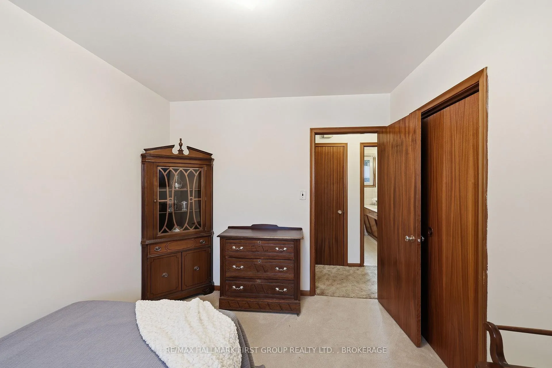 Photo 23 of 71 Morenz Crescent, Kingston, Rideau — HOMEH