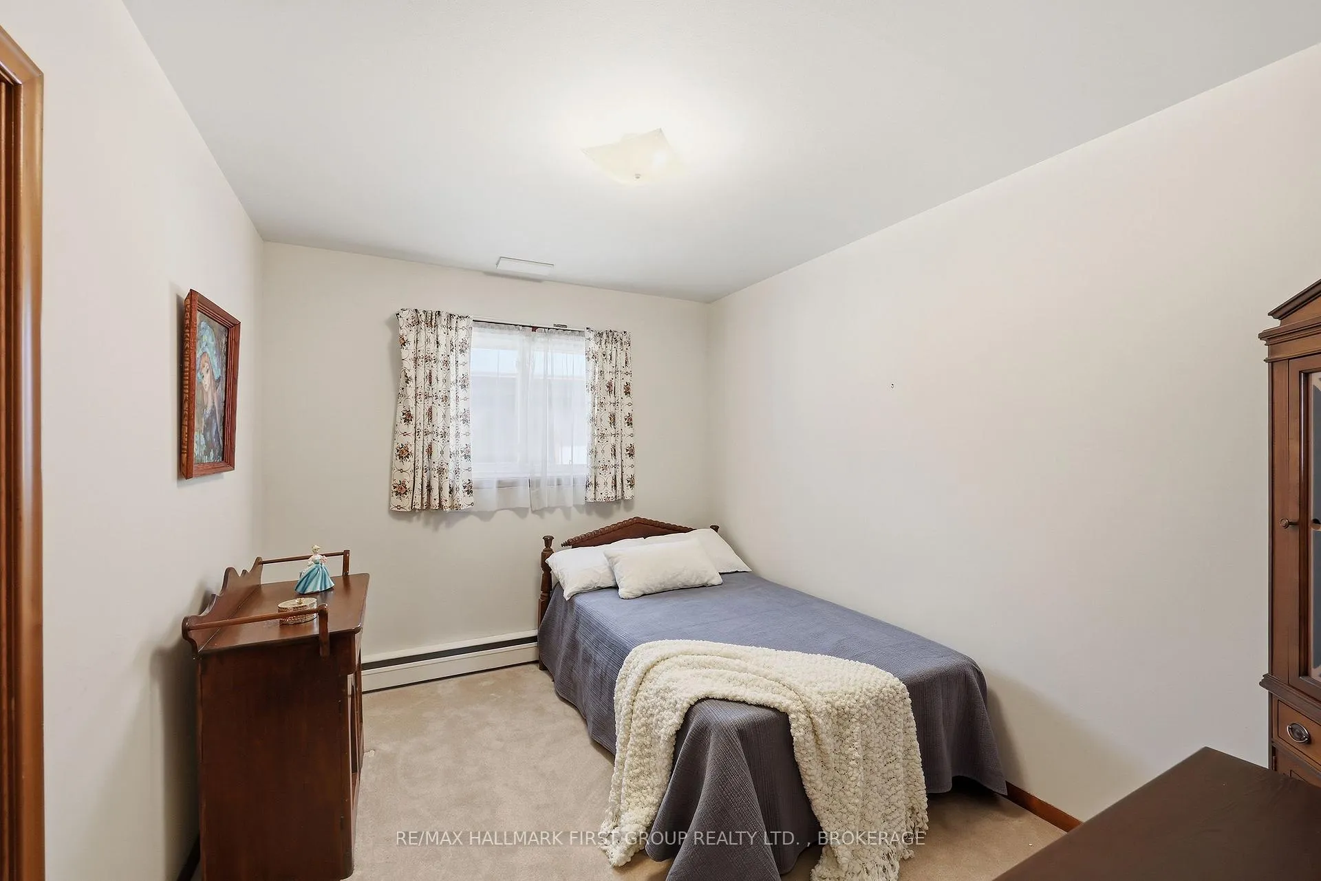 Photo 24 of 71 Morenz Crescent, Kingston, Rideau — HOMEH