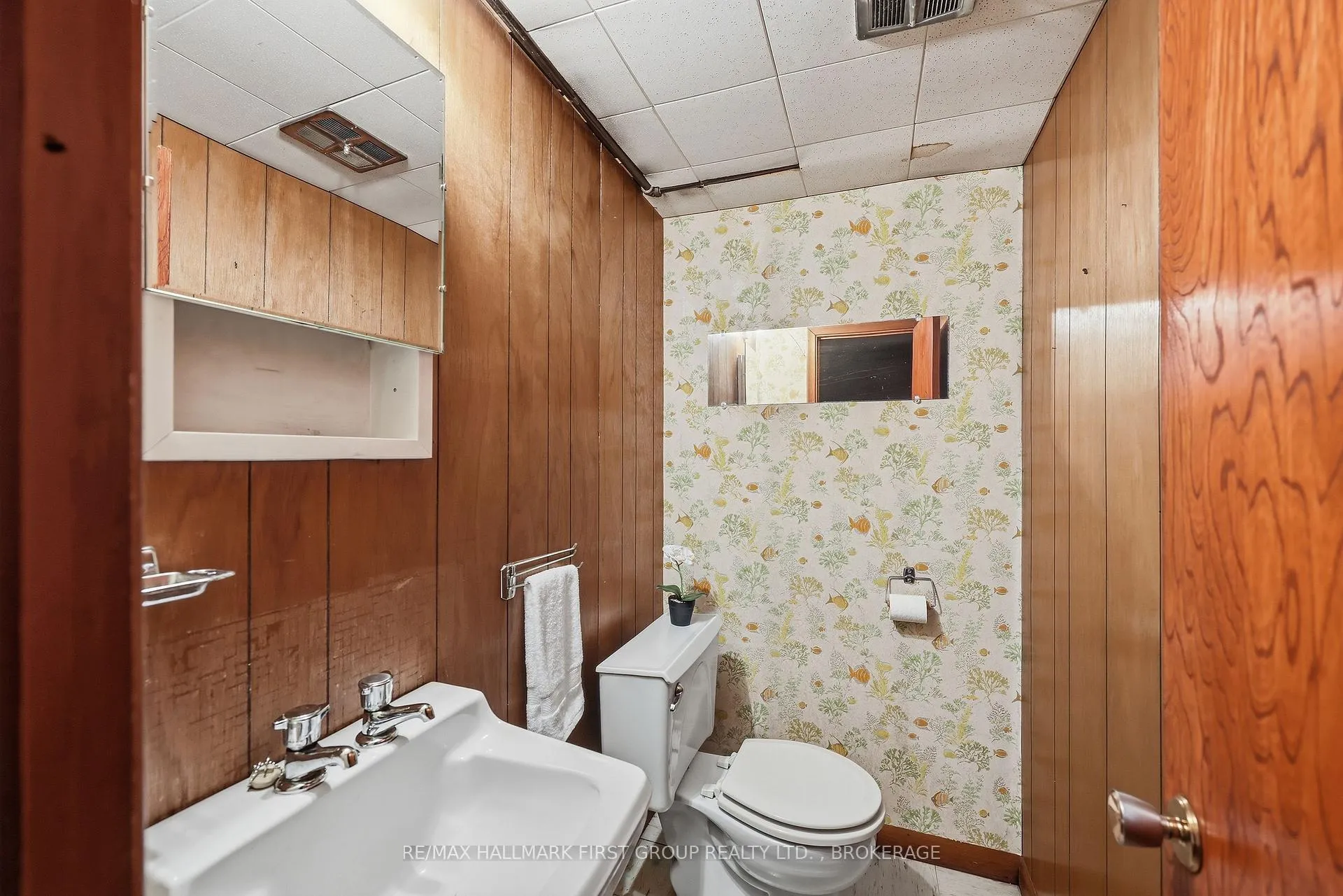 Photo 34 of 71 Morenz Crescent, Kingston, Rideau — HOMEH