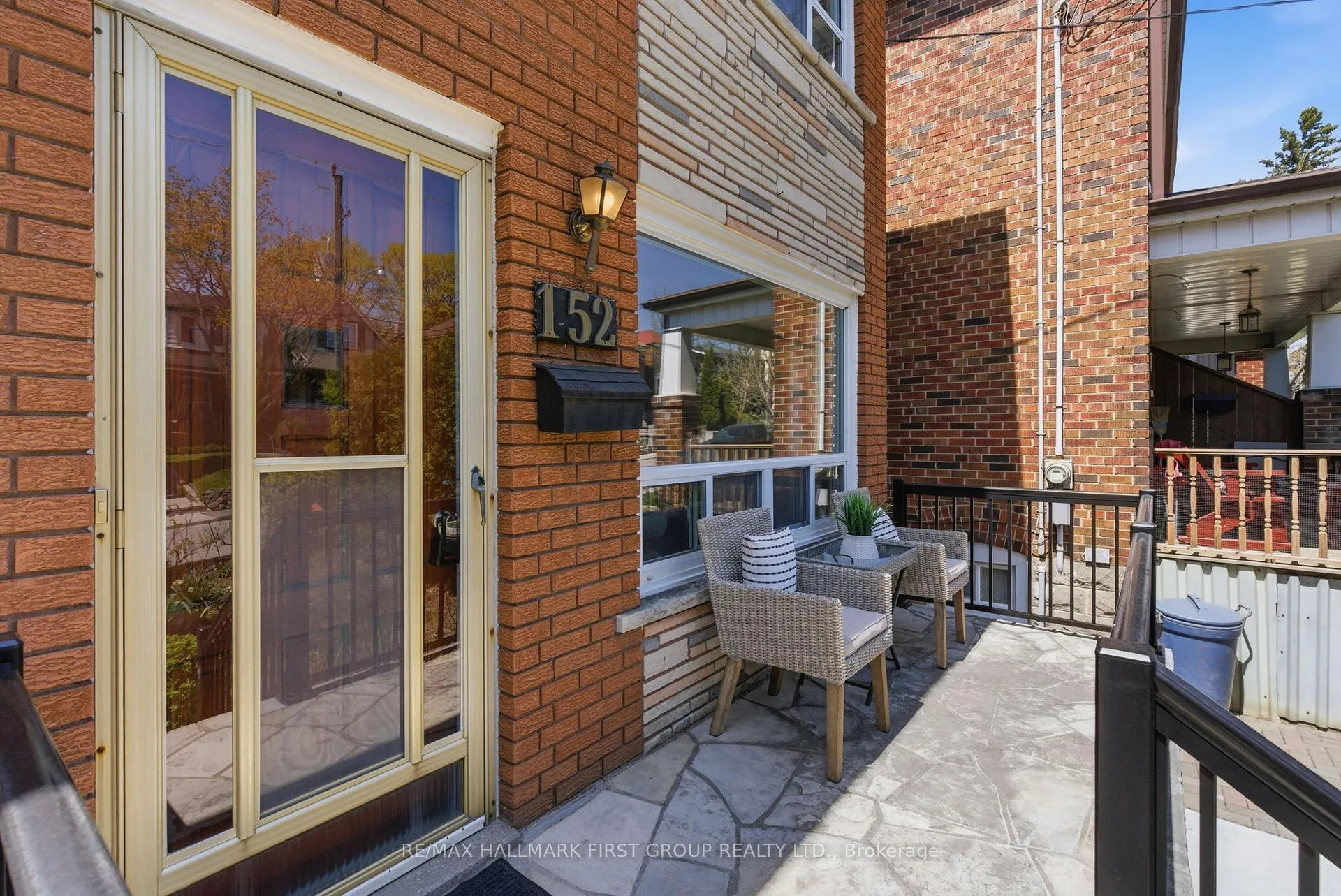 Photo 2 of 152 Mcroberts Avenue, Toronto, Corso Italia-Davenport — HOMEH