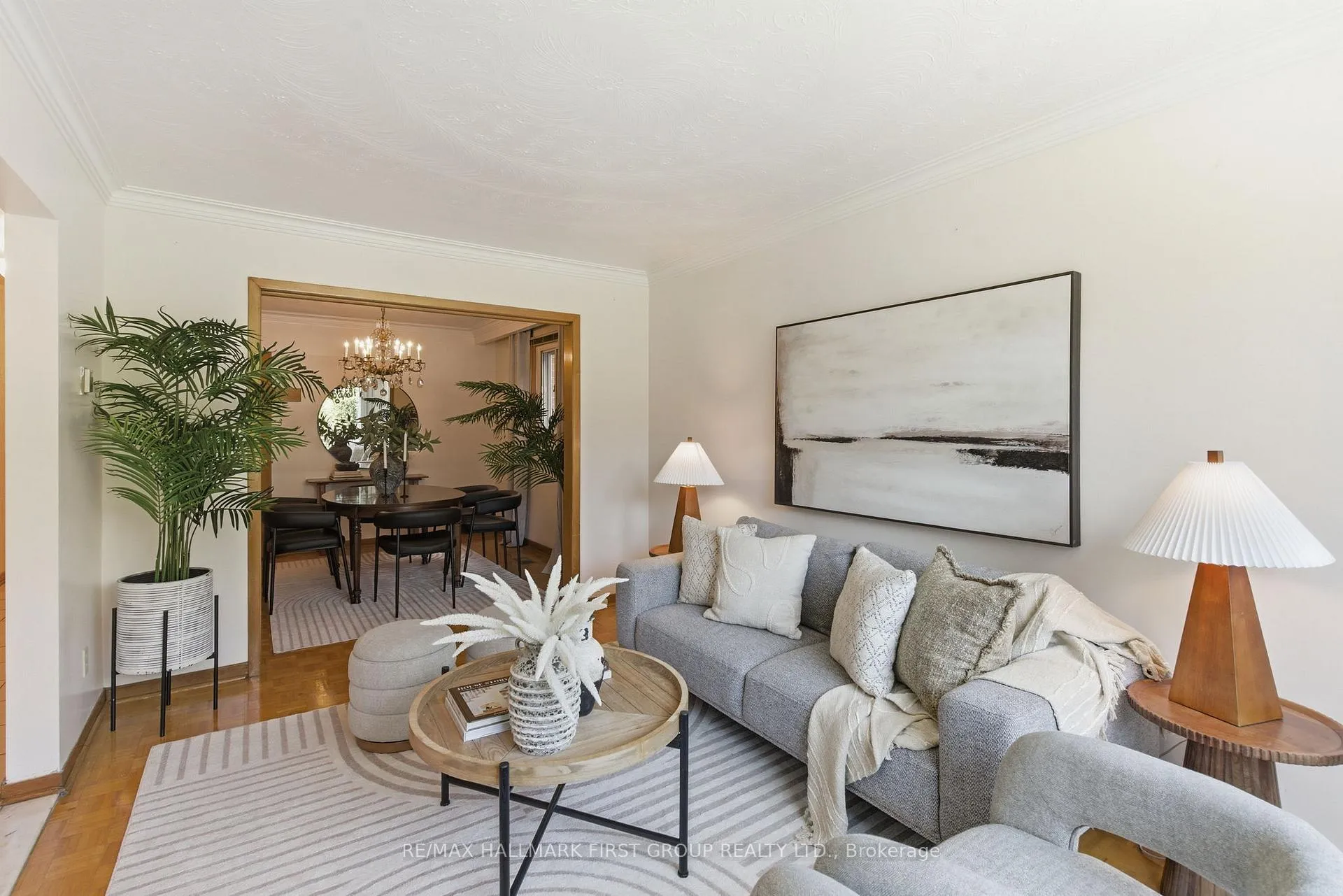 Photo 6 of 152 Mcroberts Avenue, Toronto, Corso Italia-Davenport — HOMEH