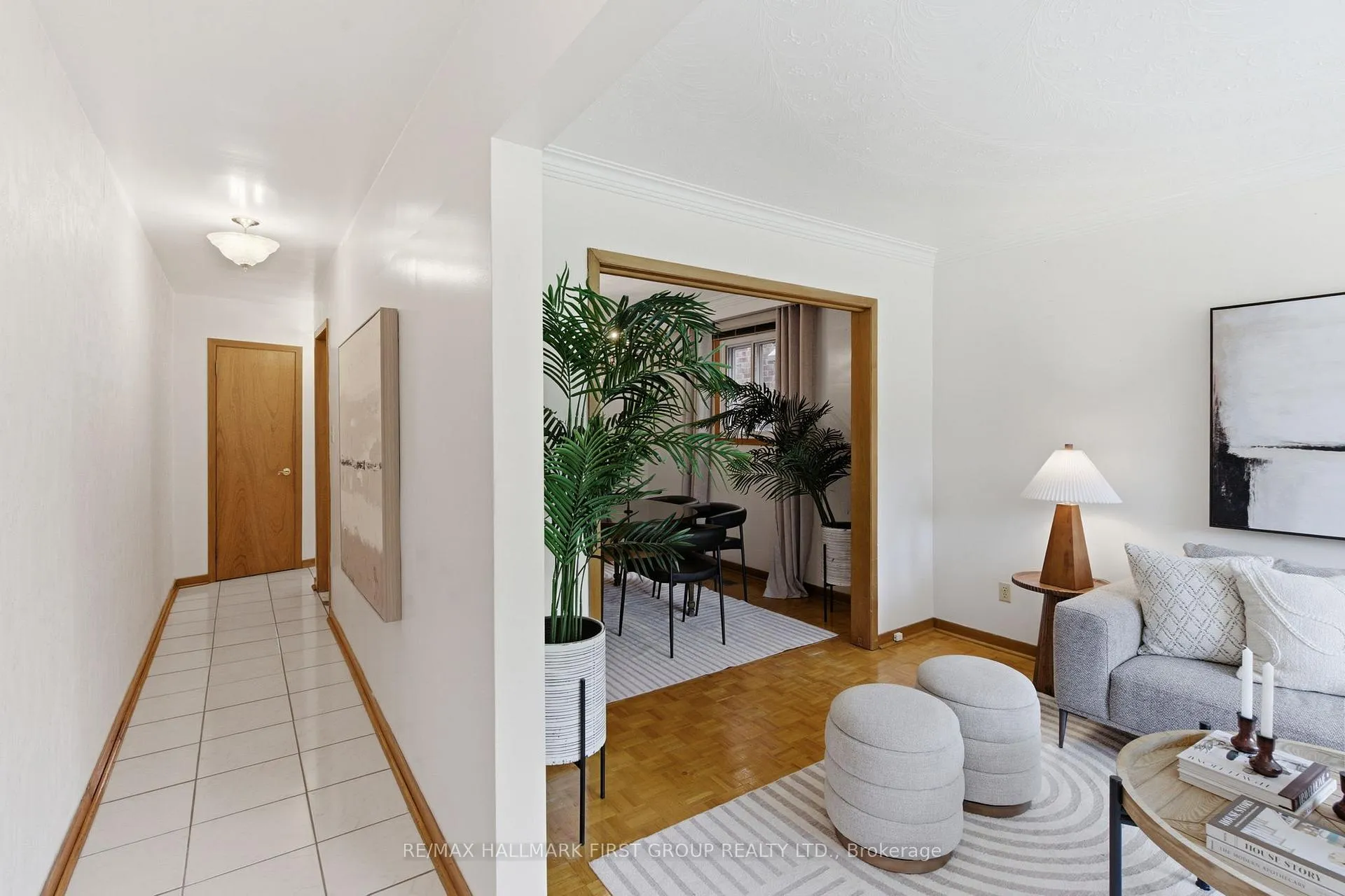 Photo 10 of 152 Mcroberts Avenue, Toronto, Corso Italia-Davenport — HOMEH