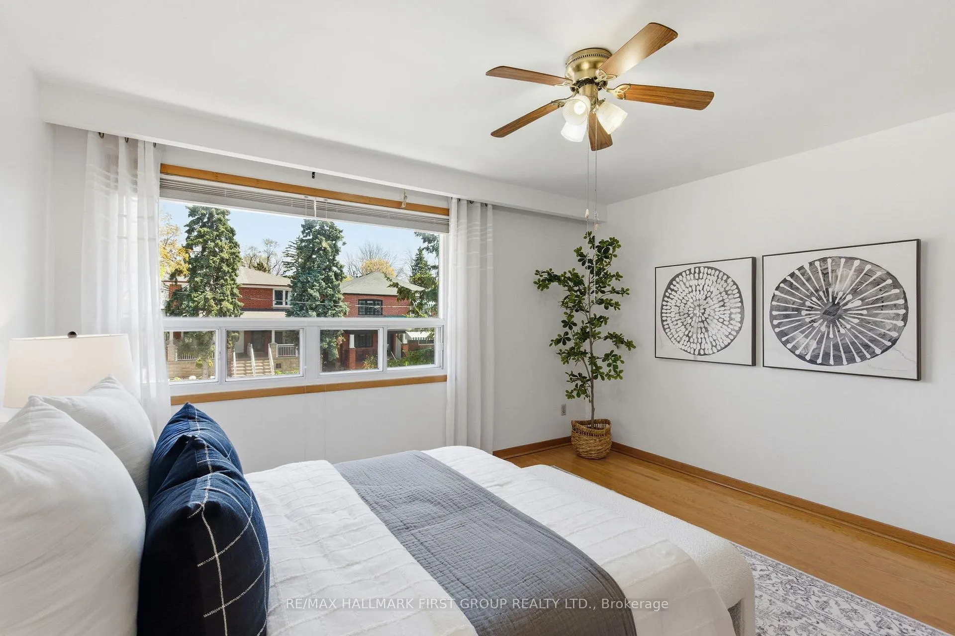 Photo 19 of 152 Mcroberts Avenue, Toronto, Corso Italia-Davenport — HOMEH