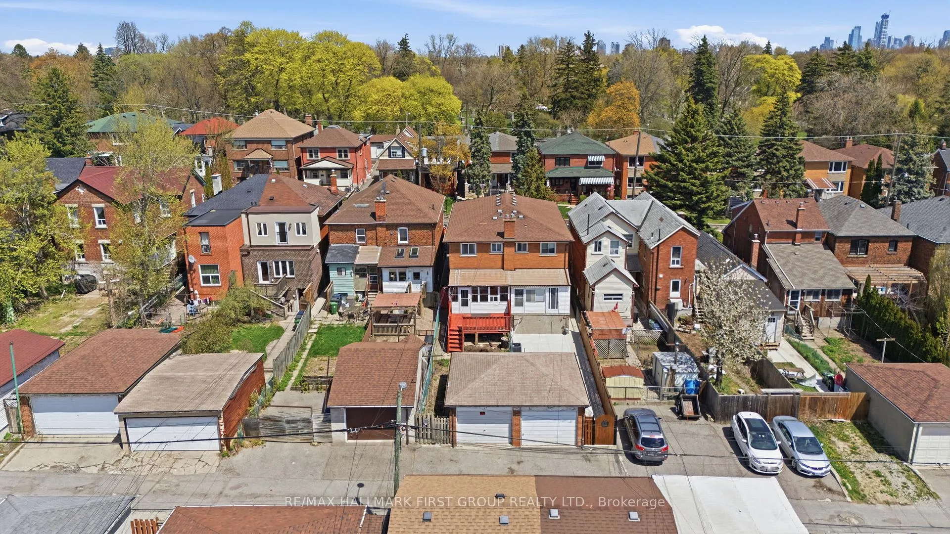 Photo 37 of 152 Mcroberts Avenue, Toronto, Corso Italia-Davenport — HOMEH