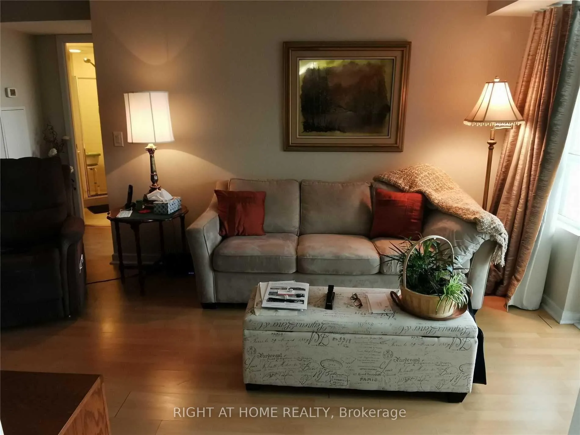 Photo 6 of Unit 512, 1235 Bayly Street, Pickering, Bay Ridges — HOMEH