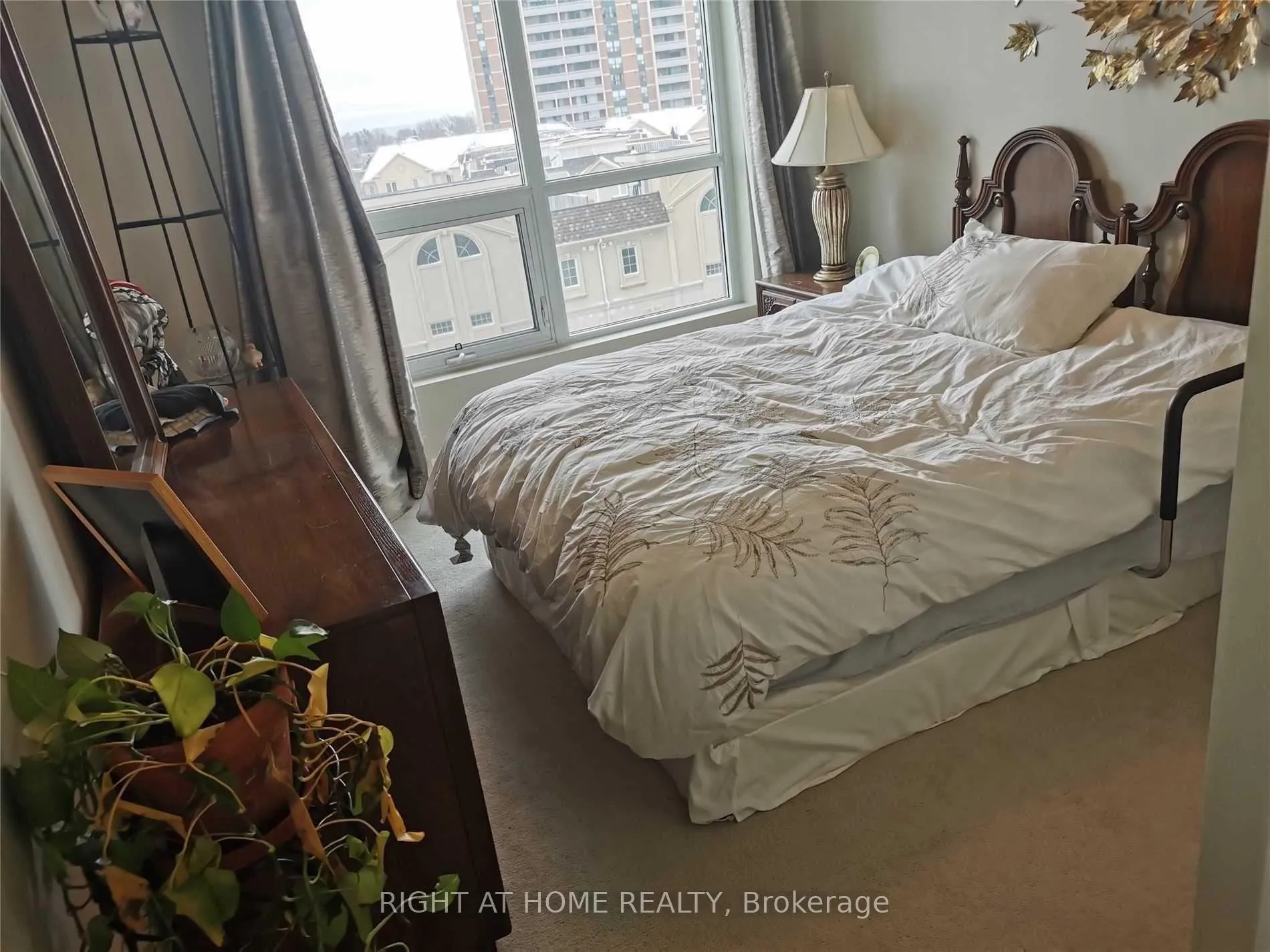 Photo 11 of Unit 512, 1235 Bayly Street, Pickering, Bay Ridges — HOMEH