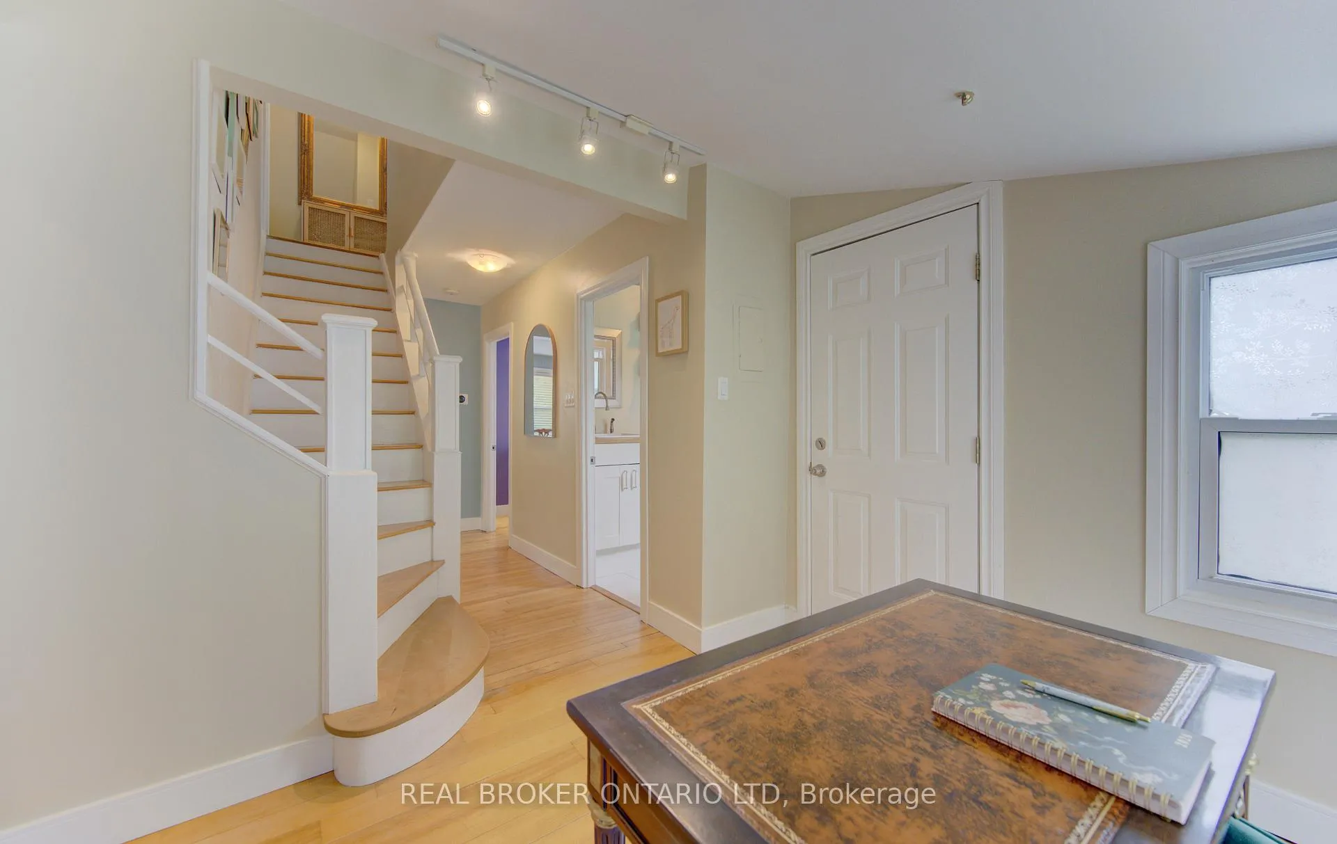 Photo 22 of 150 Strathcona Street, Cambridge — HOMEH
