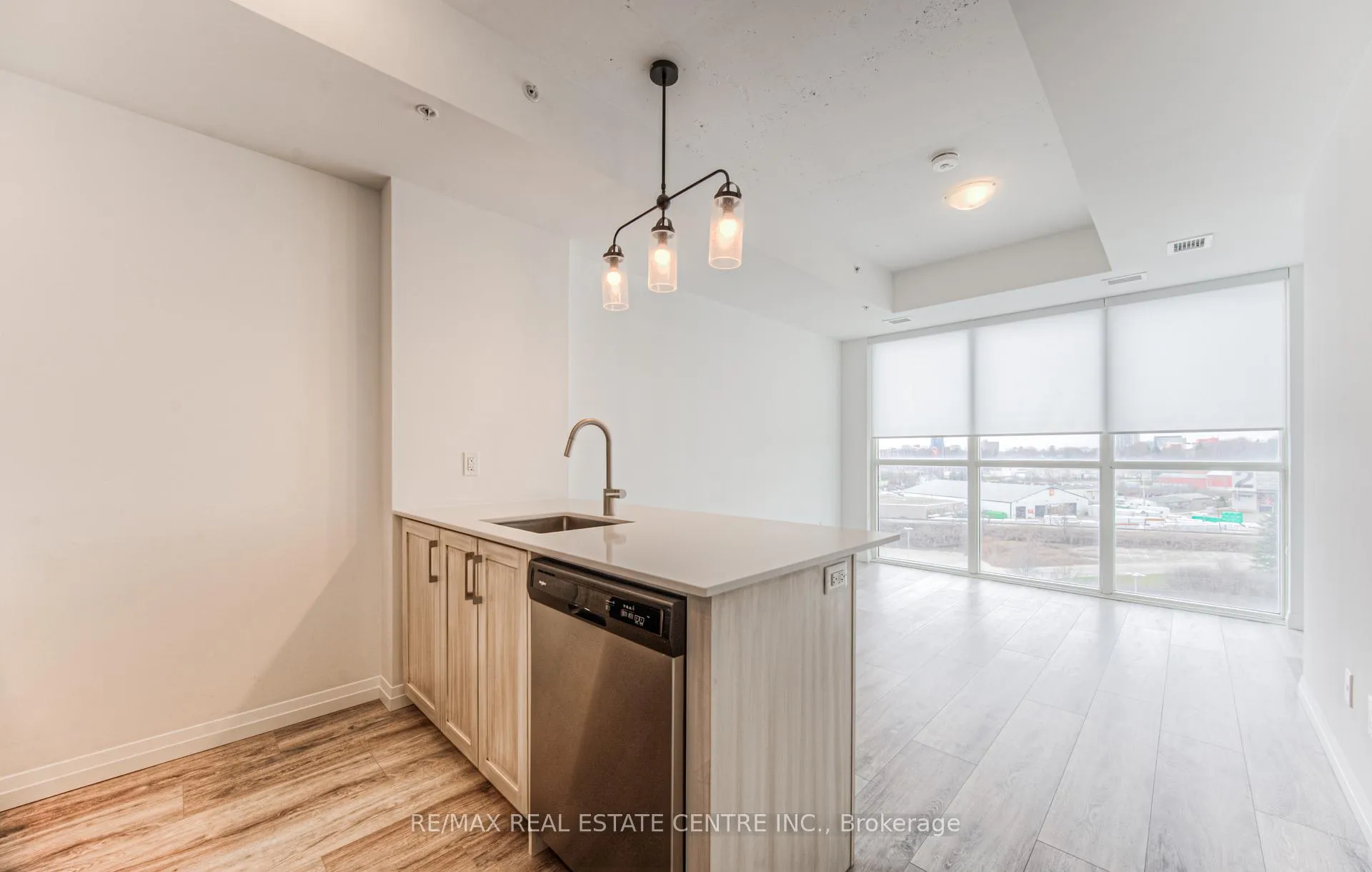 Photo 10 of Unit 810, 108 Garment Street, Waterloo — HOMEH