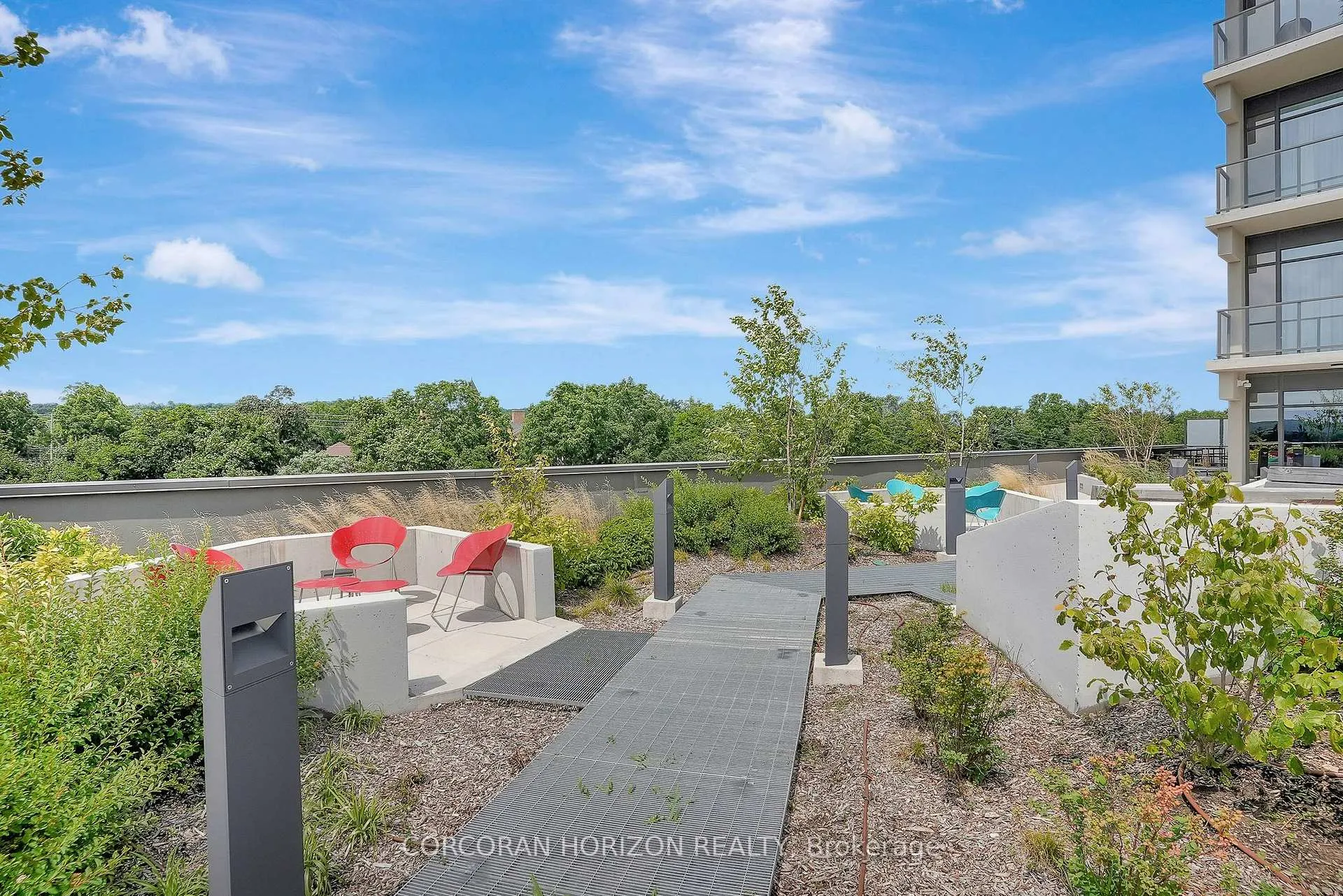 Photo 4 of Unit 1511, 15 Glebe Street, Cambridge, St. Andrews Estates — HOMEH