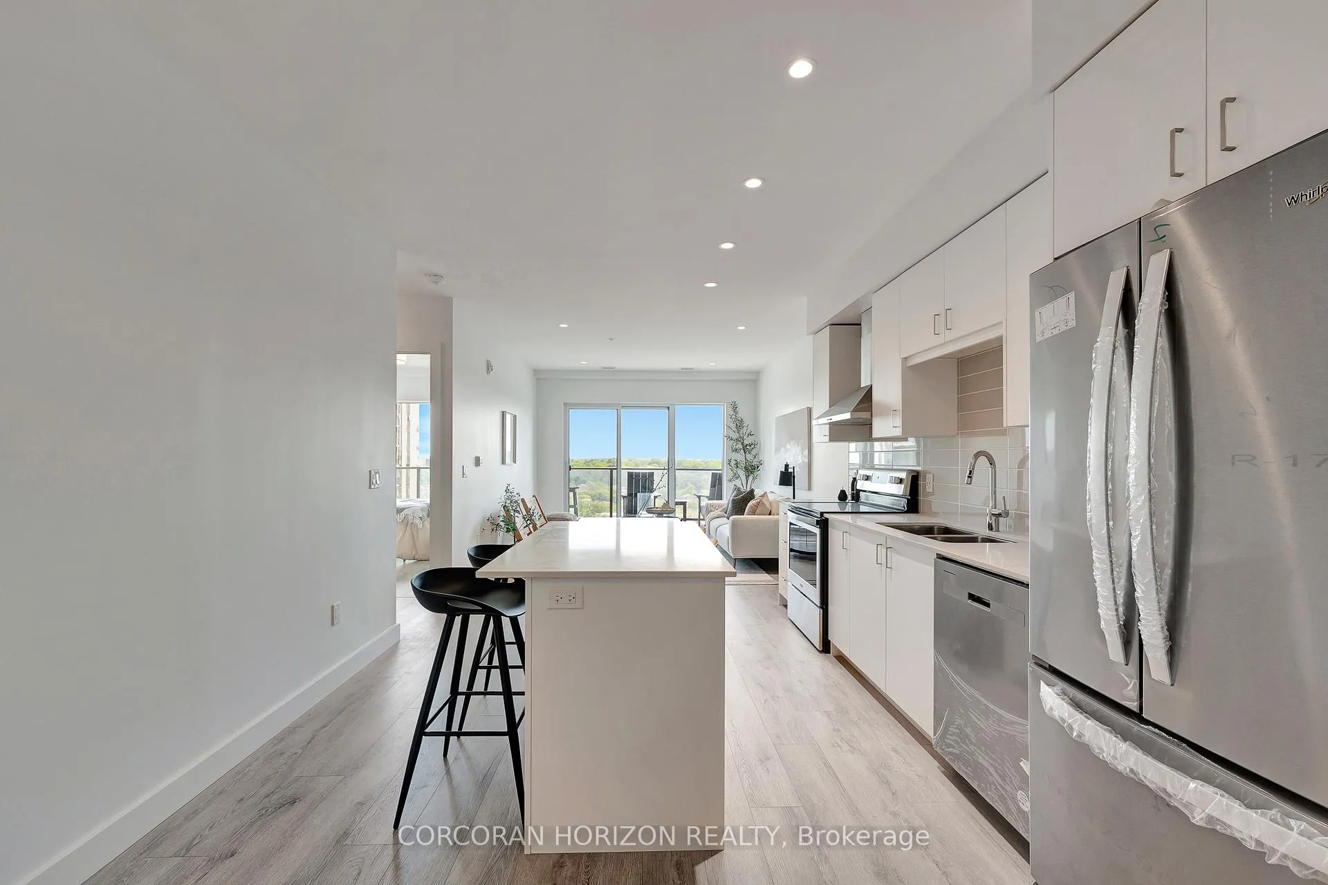Photo 15 of Unit 1511, 15 Glebe Street, Cambridge, St. Andrews Estates — HOMEH