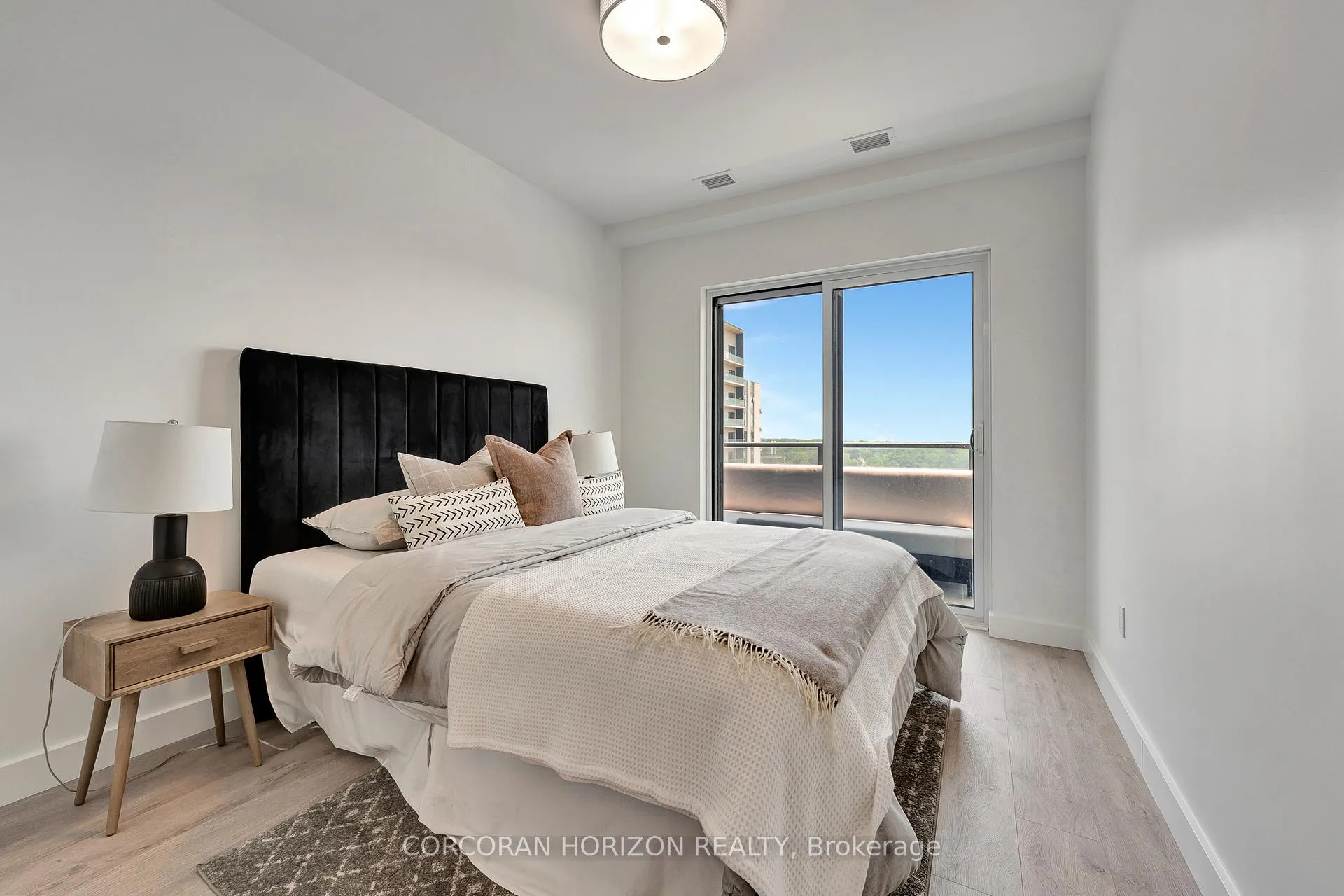 Photo 31 of Unit 1511, 15 Glebe Street, Cambridge, St. Andrews Estates — HOMEH