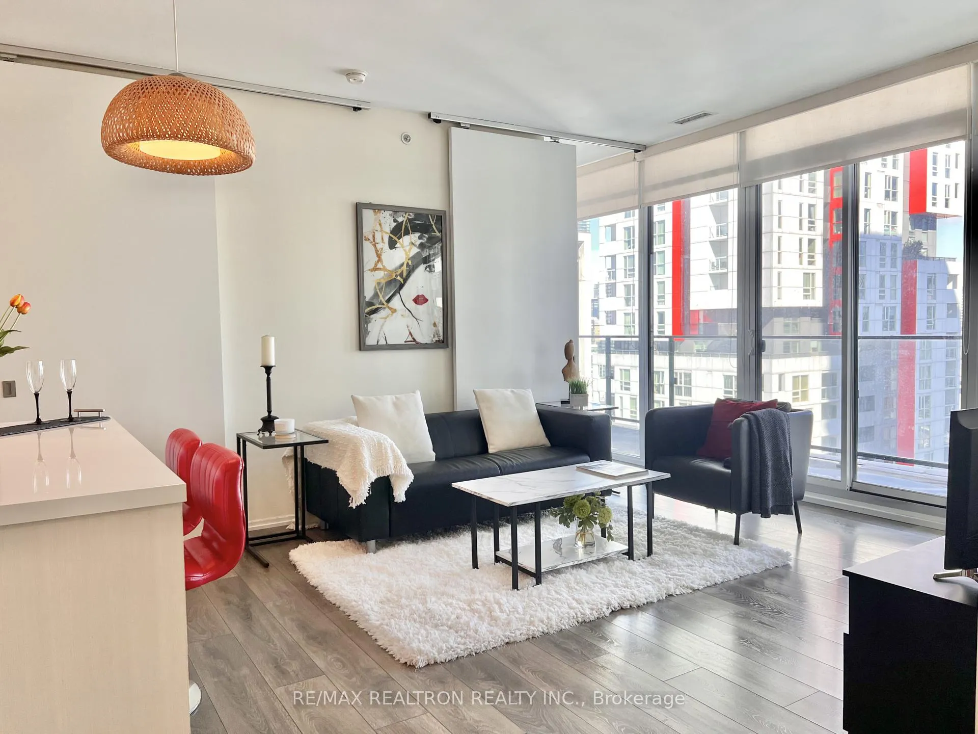 Photo 4 of Unit 2708, 125 Peter Street, Toronto, Waterfront Communities — HOMEH
