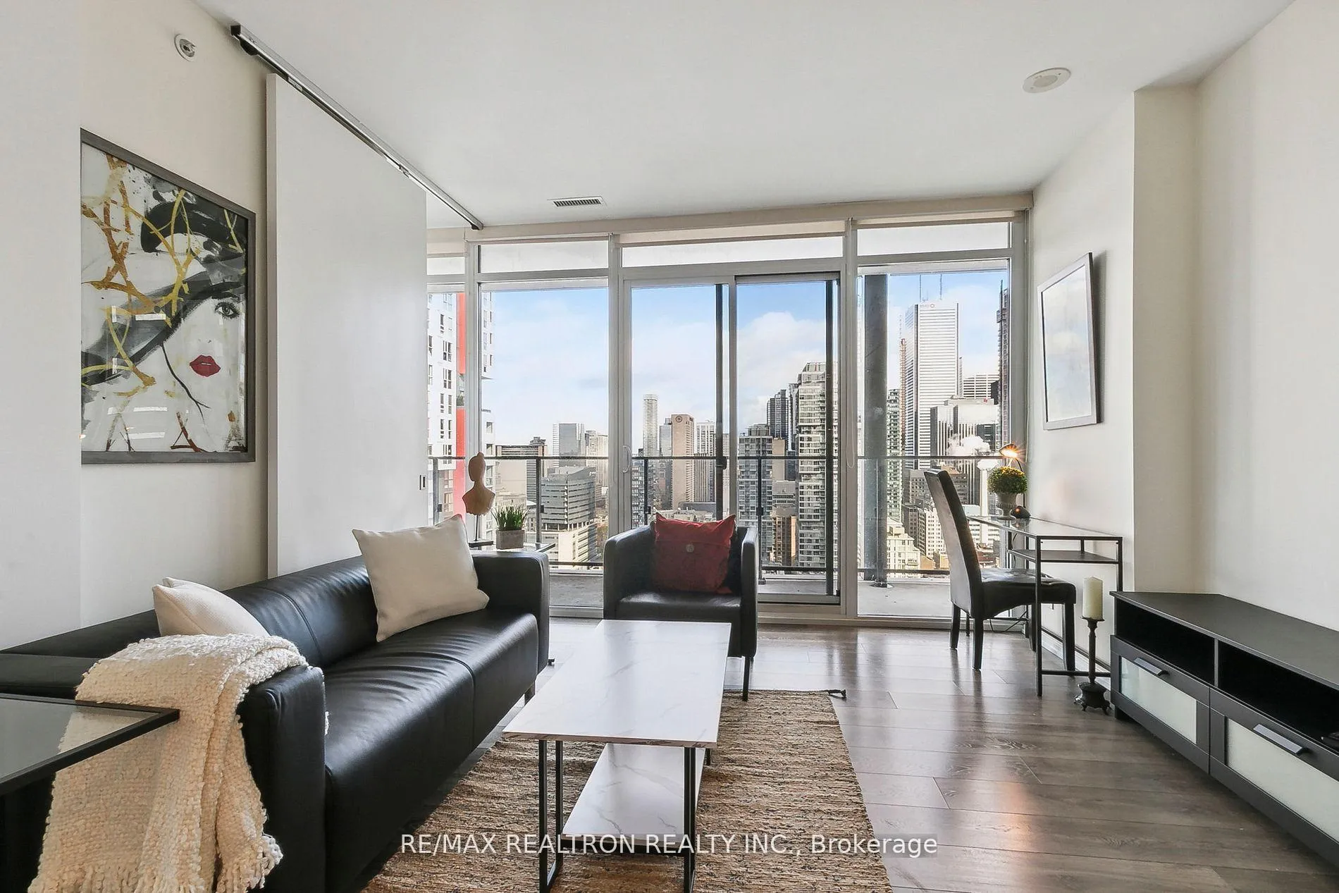 Photo 5 of Unit 2708, 125 Peter Street, Toronto, Waterfront Communities — HOMEH