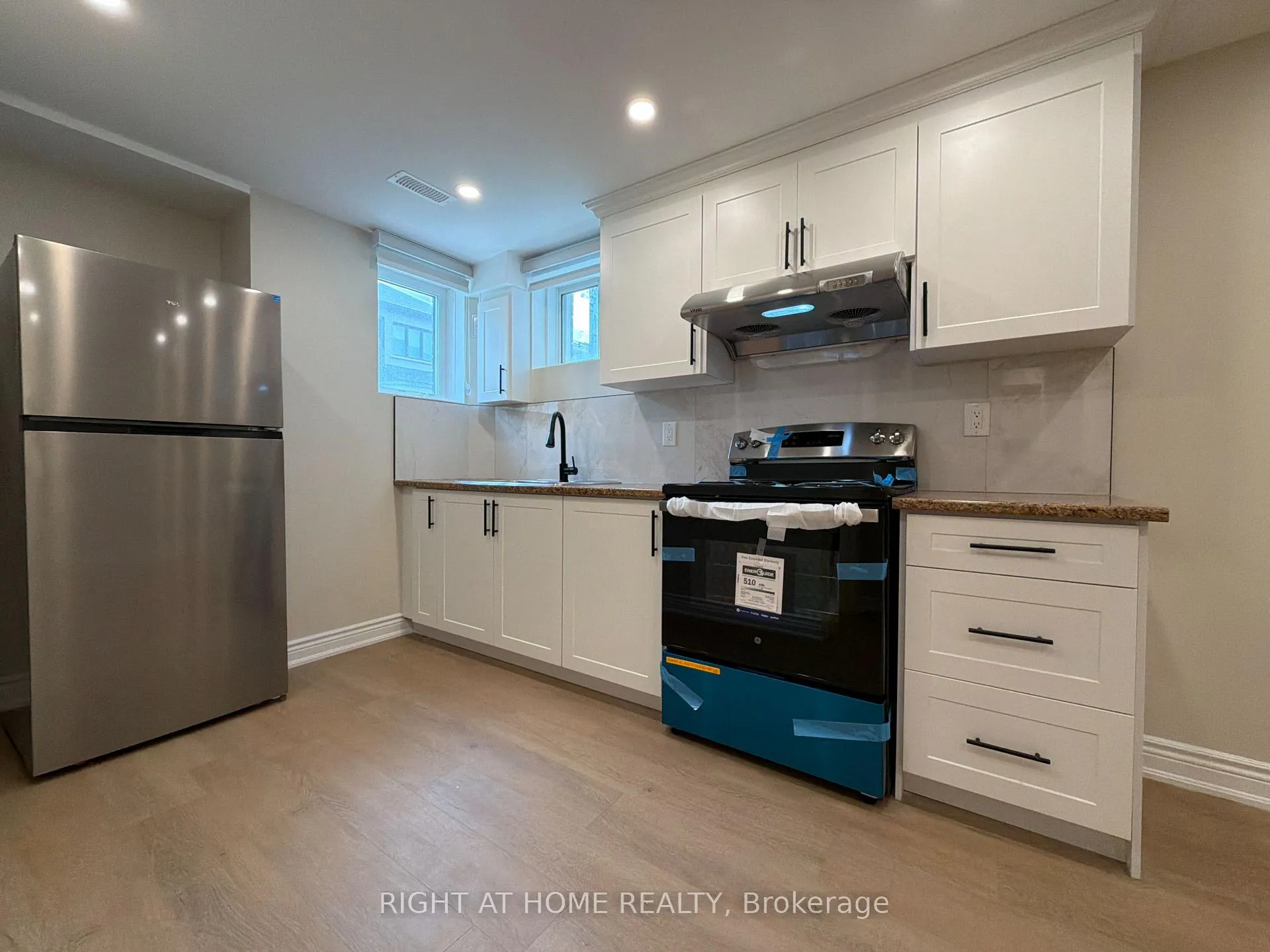Photo 8 of Unit BASEMENT, 1489 Hawktail Path, Pickering, Rural Pickering — HOMEH
