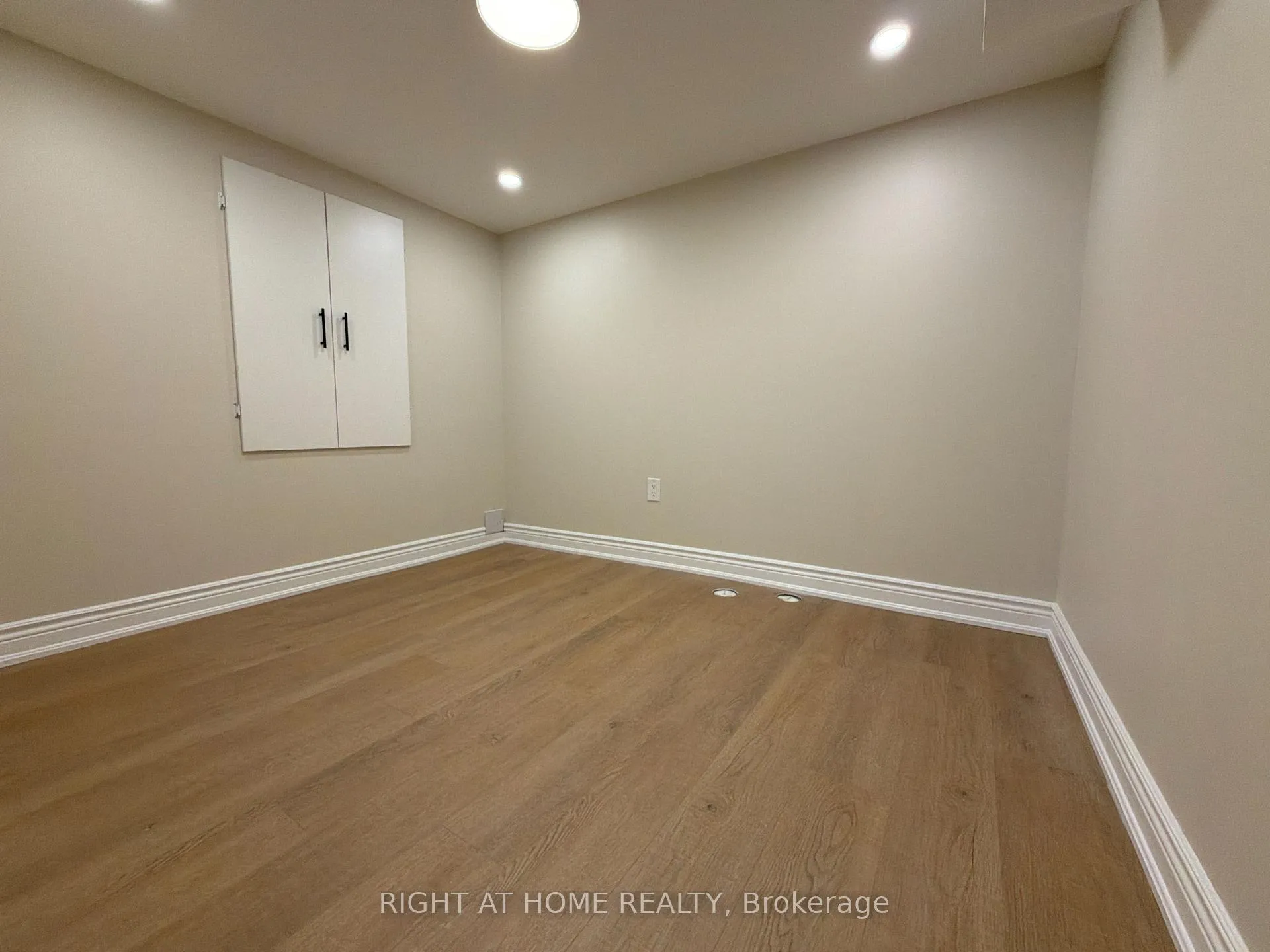 Photo 24 of Unit BASEMENT, 1489 Hawktail Path, Pickering, Rural Pickering — HOMEH