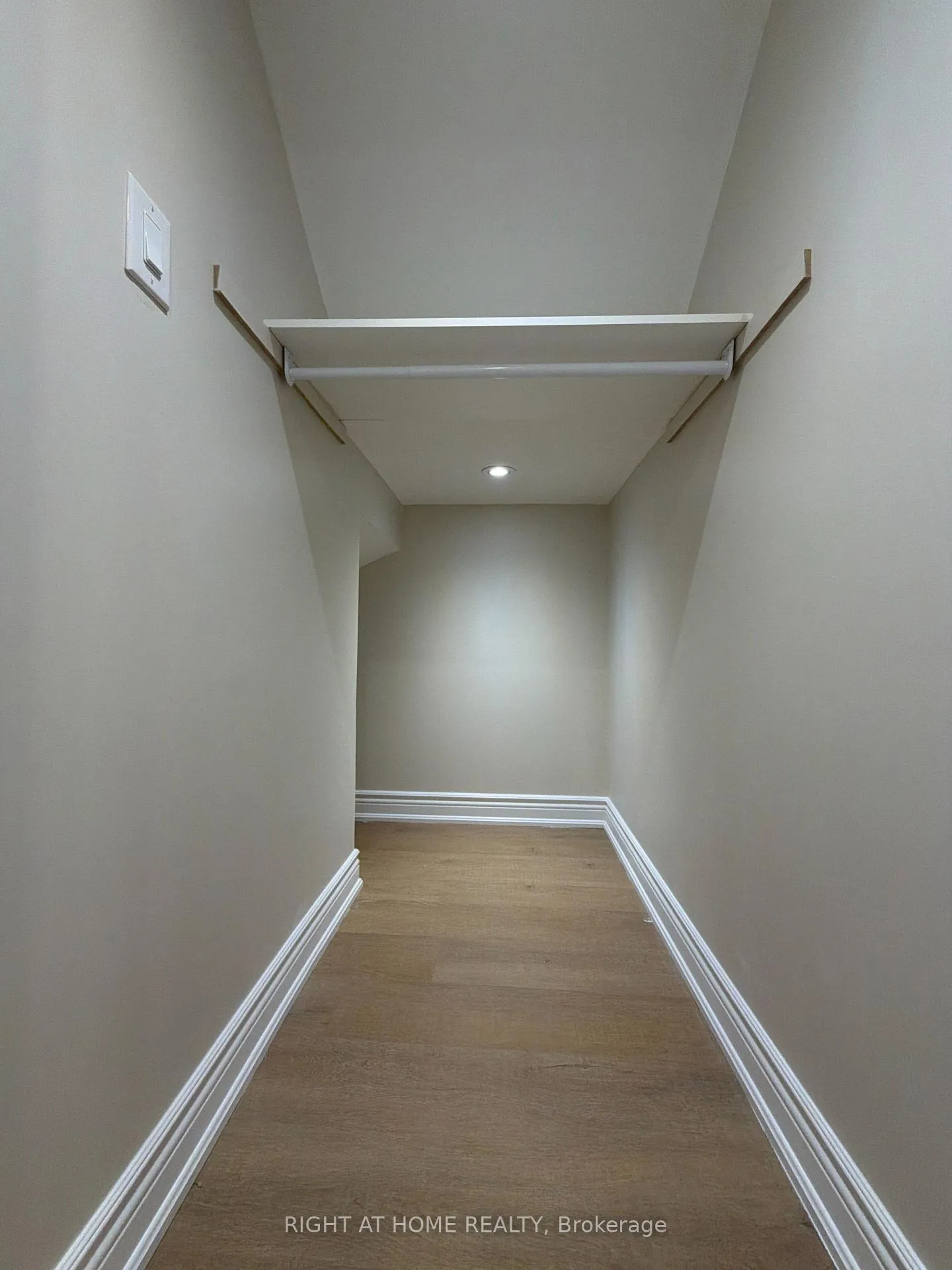 Photo 27 of Unit BASEMENT, 1489 Hawktail Path, Pickering, Rural Pickering — HOMEH
