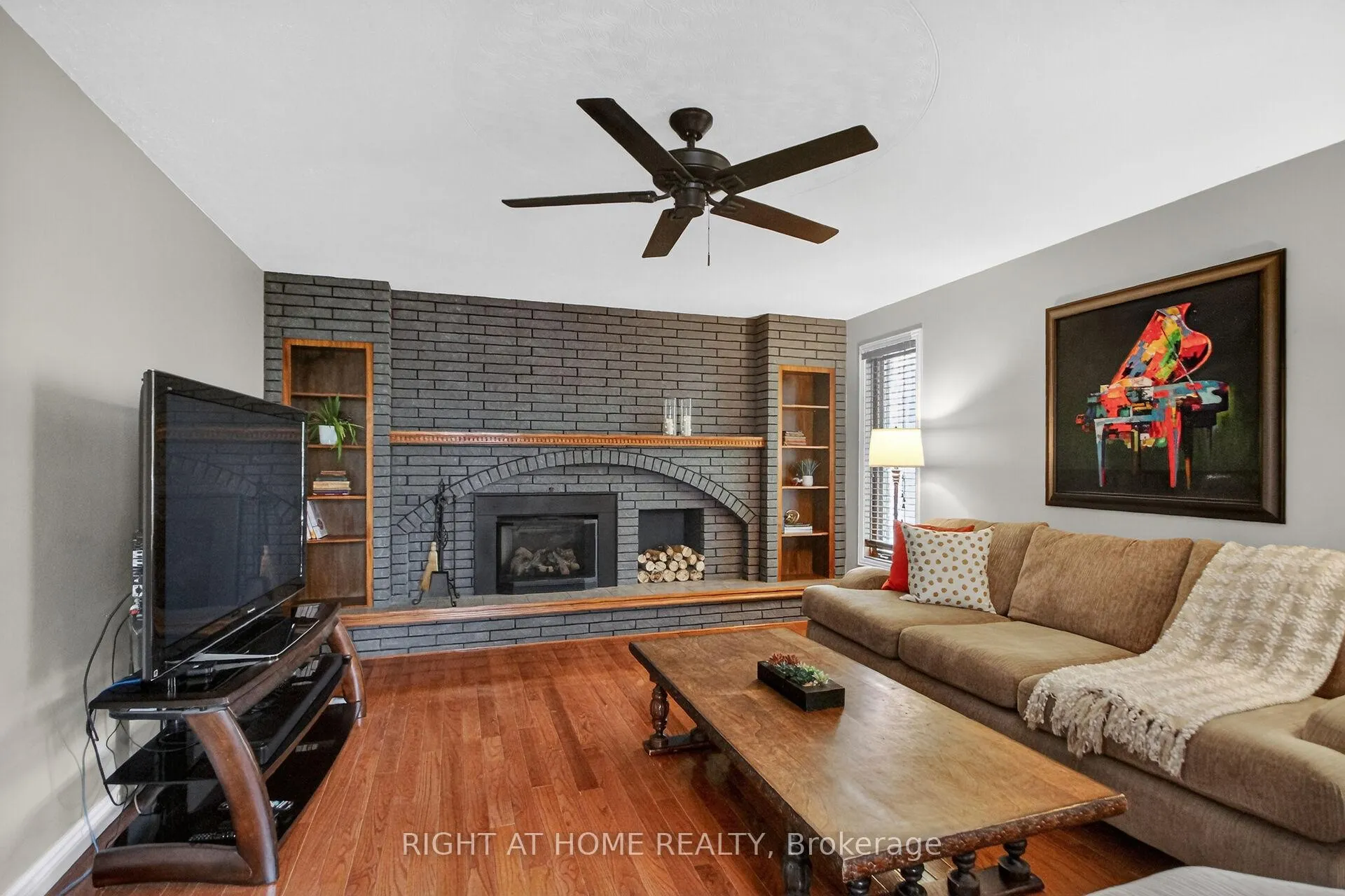Photo 15 of 20 Palsen Street, Ottawa, Meadowlands/Crestview — HOMEH