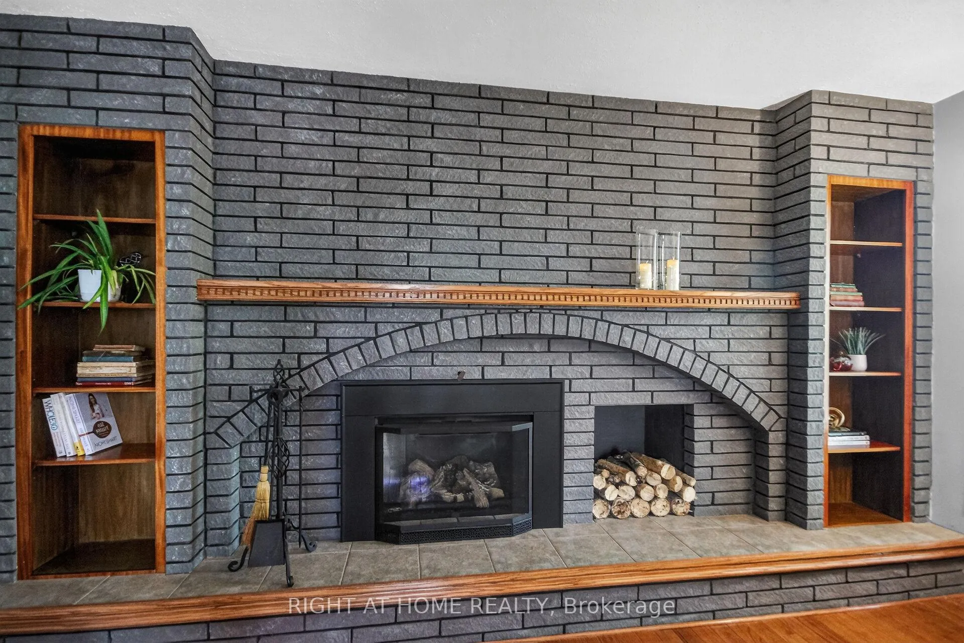 Photo 16 of 20 Palsen Street, Ottawa, Meadowlands/Crestview — HOMEH