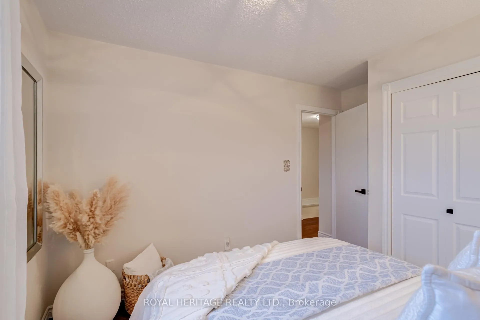 Photo 28 of 188 Adele Crescent, Oshawa, McLaughlin — HOMEH